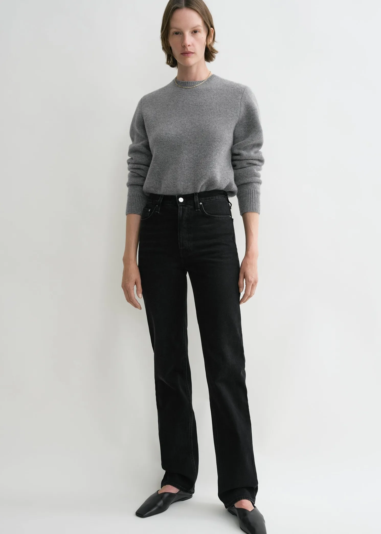 Classic cut denim full length faded black