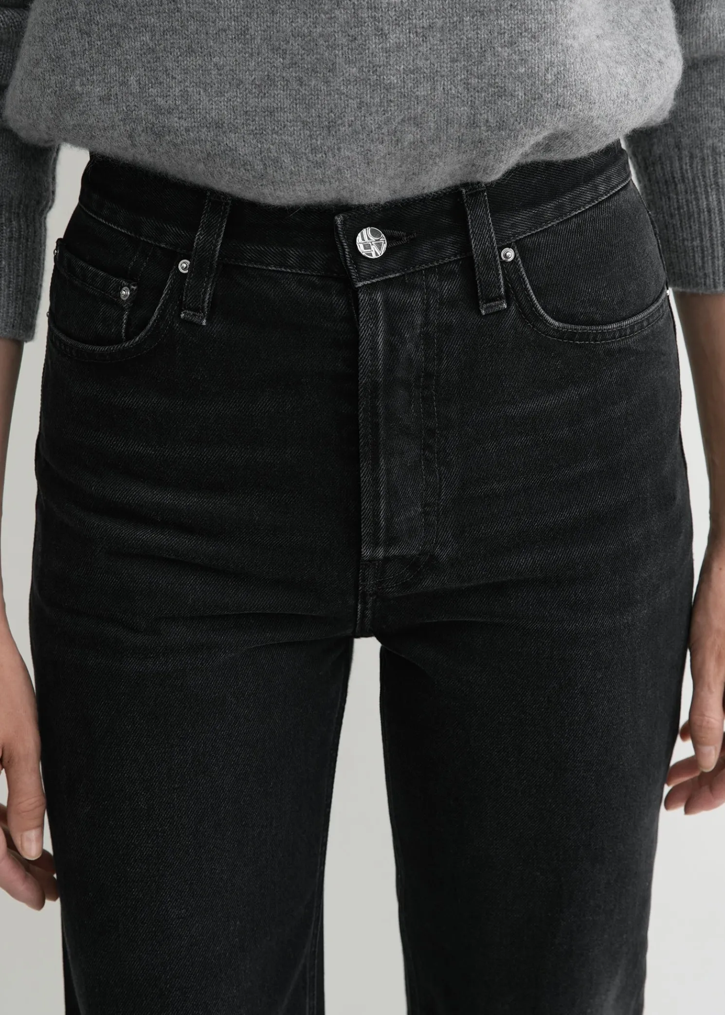 Classic cut denim full length faded black