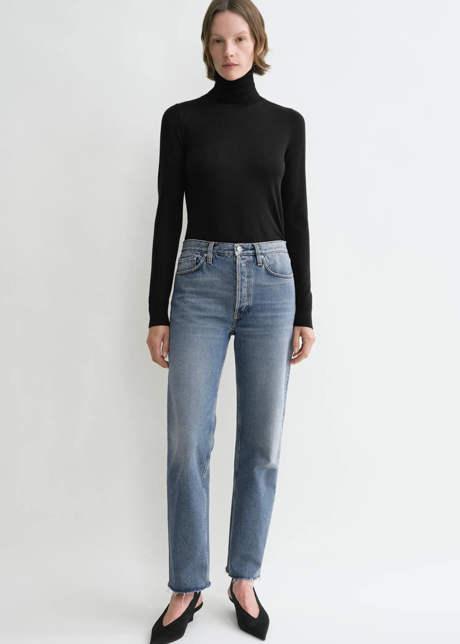 Classic cut denim vintage wash