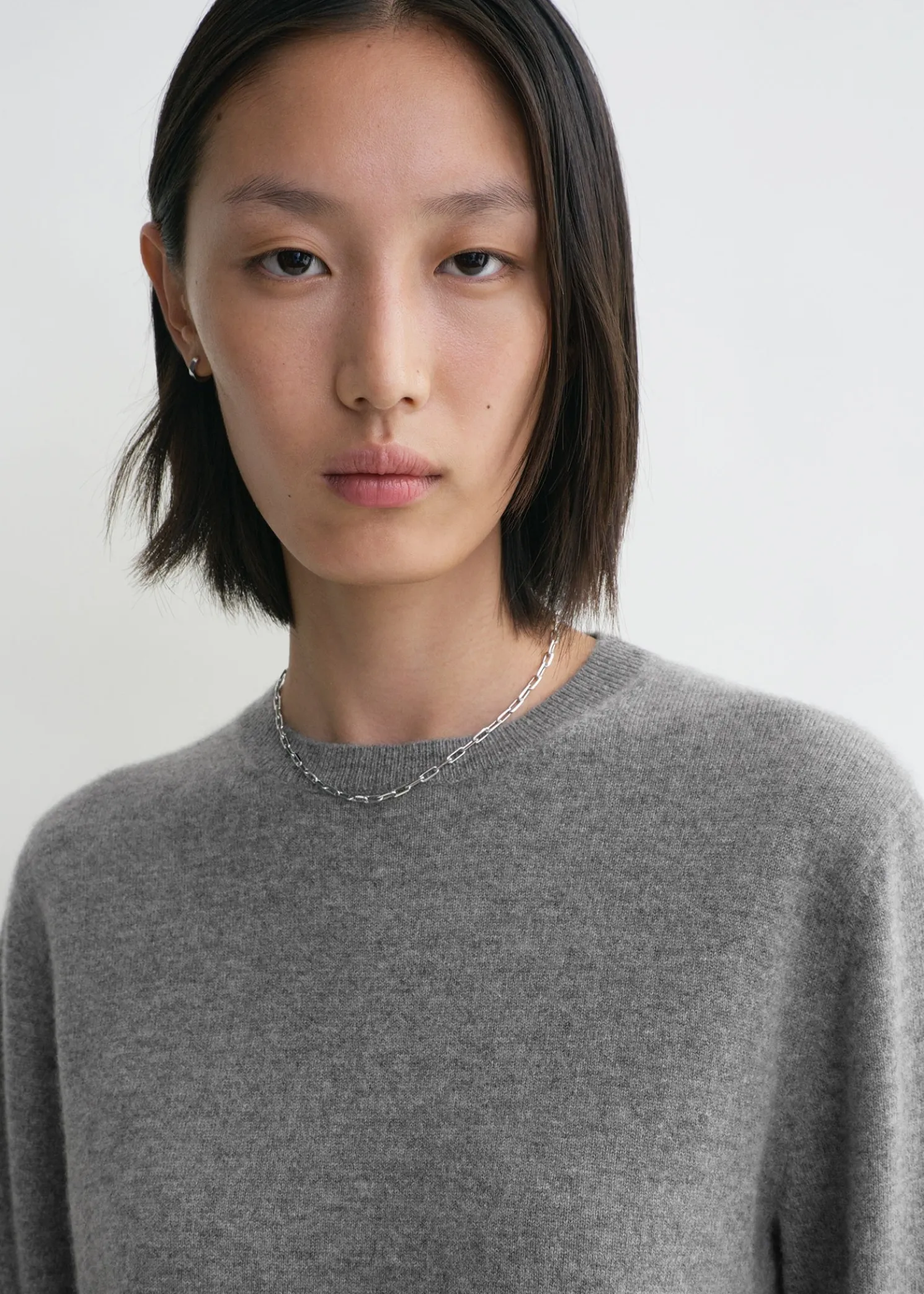 Crew-neck cashmere knit grey melange