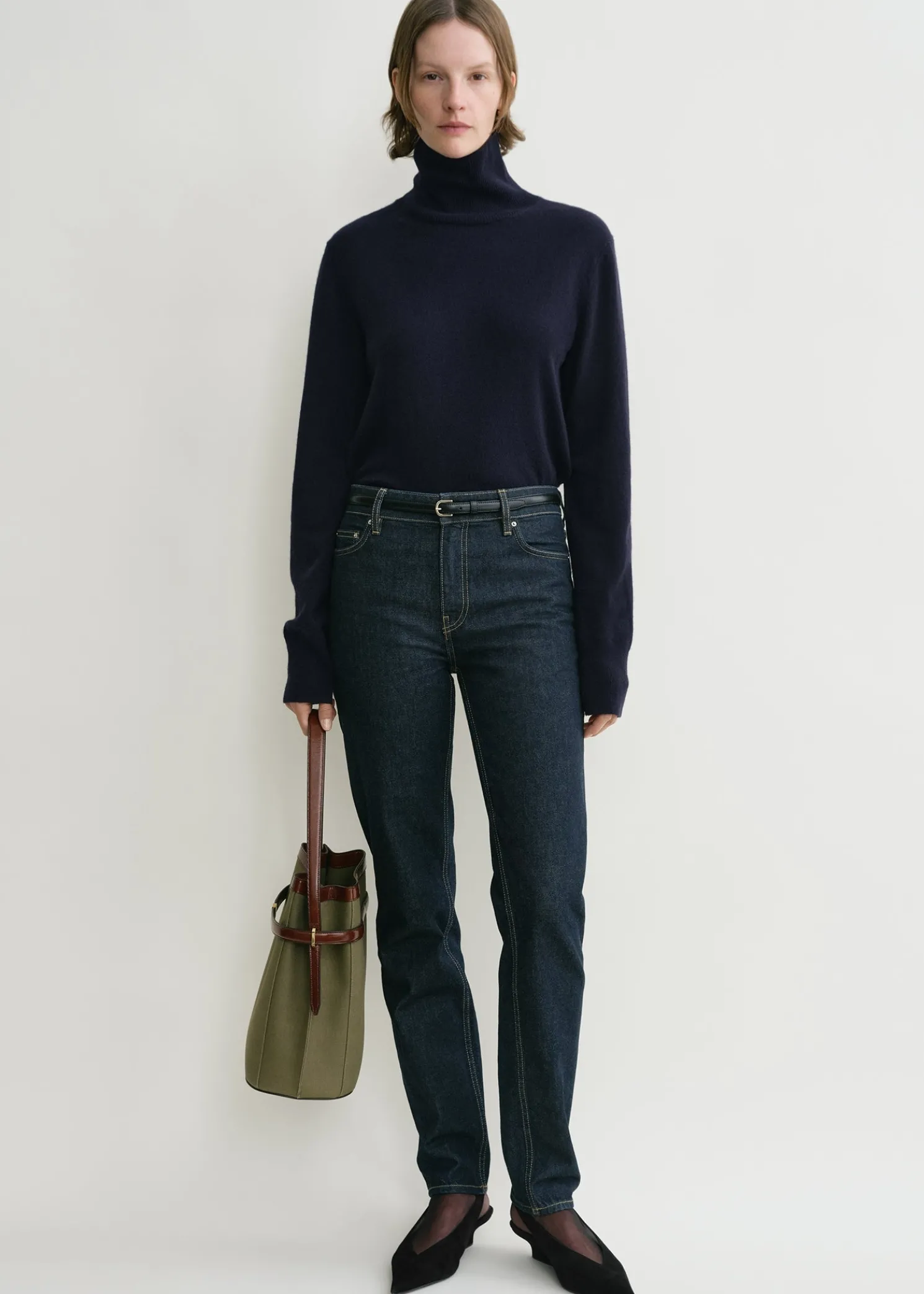 Cropped turtleneck navy