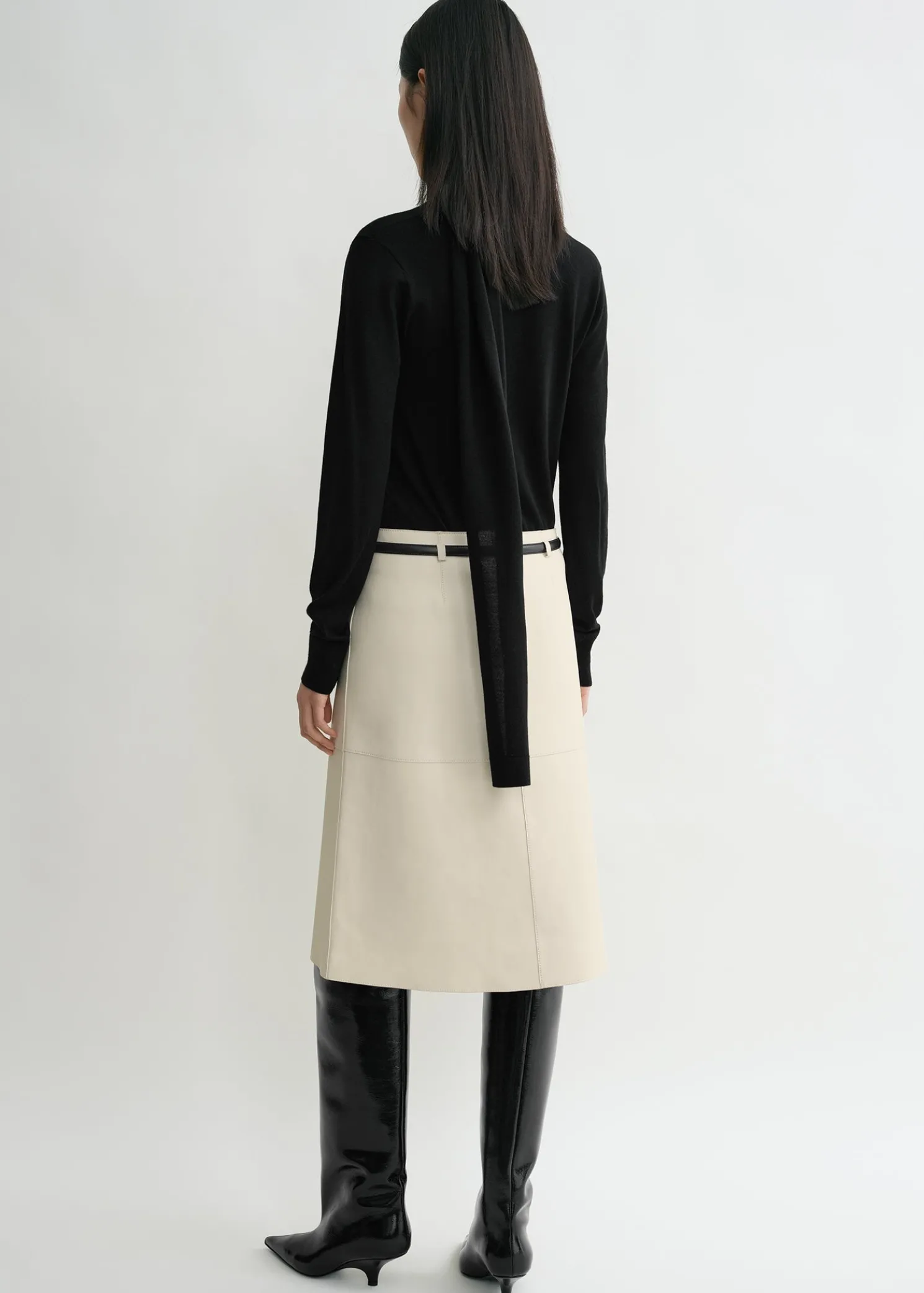 Double leather skirt off-white