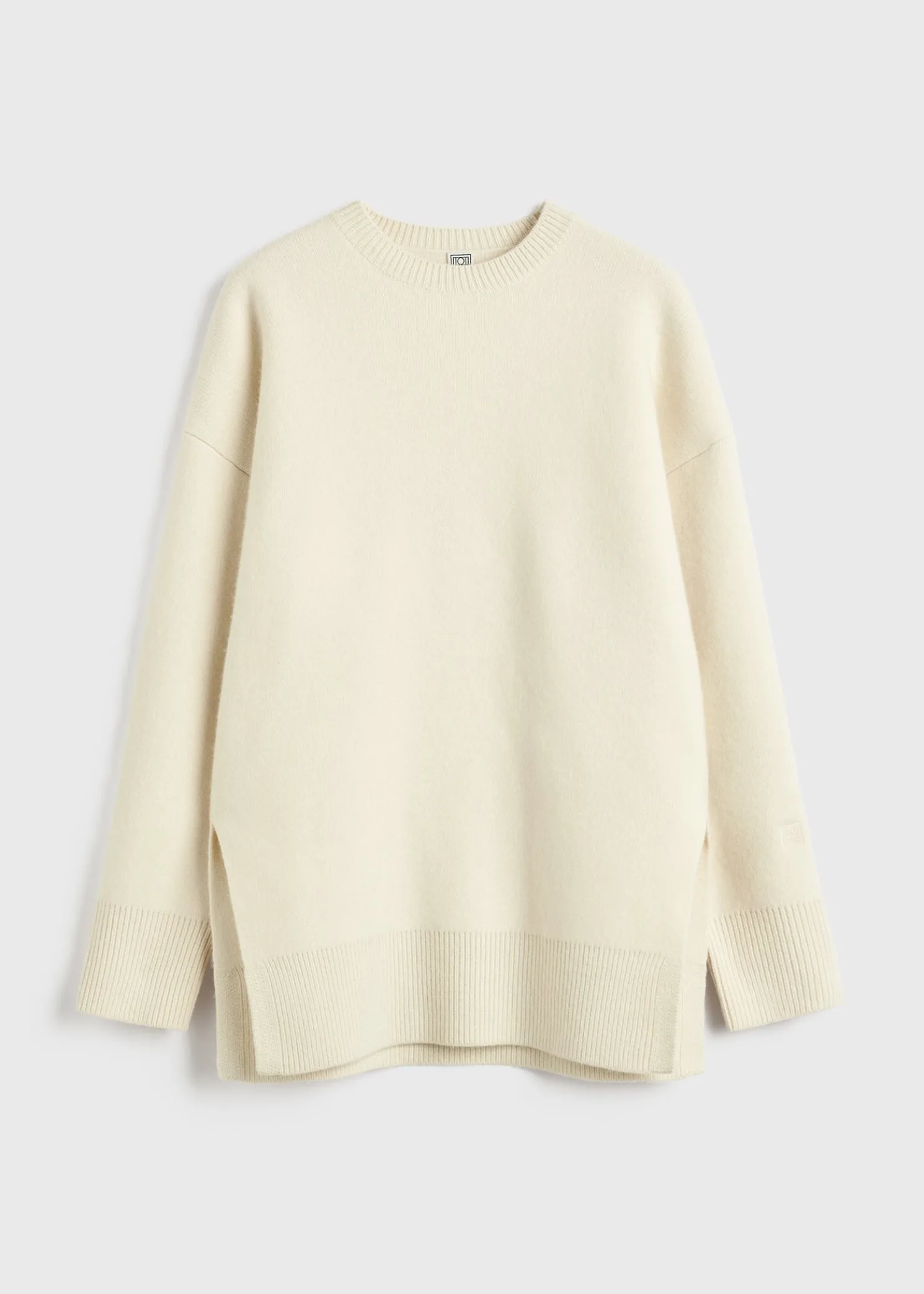 Double-knit pullover snow