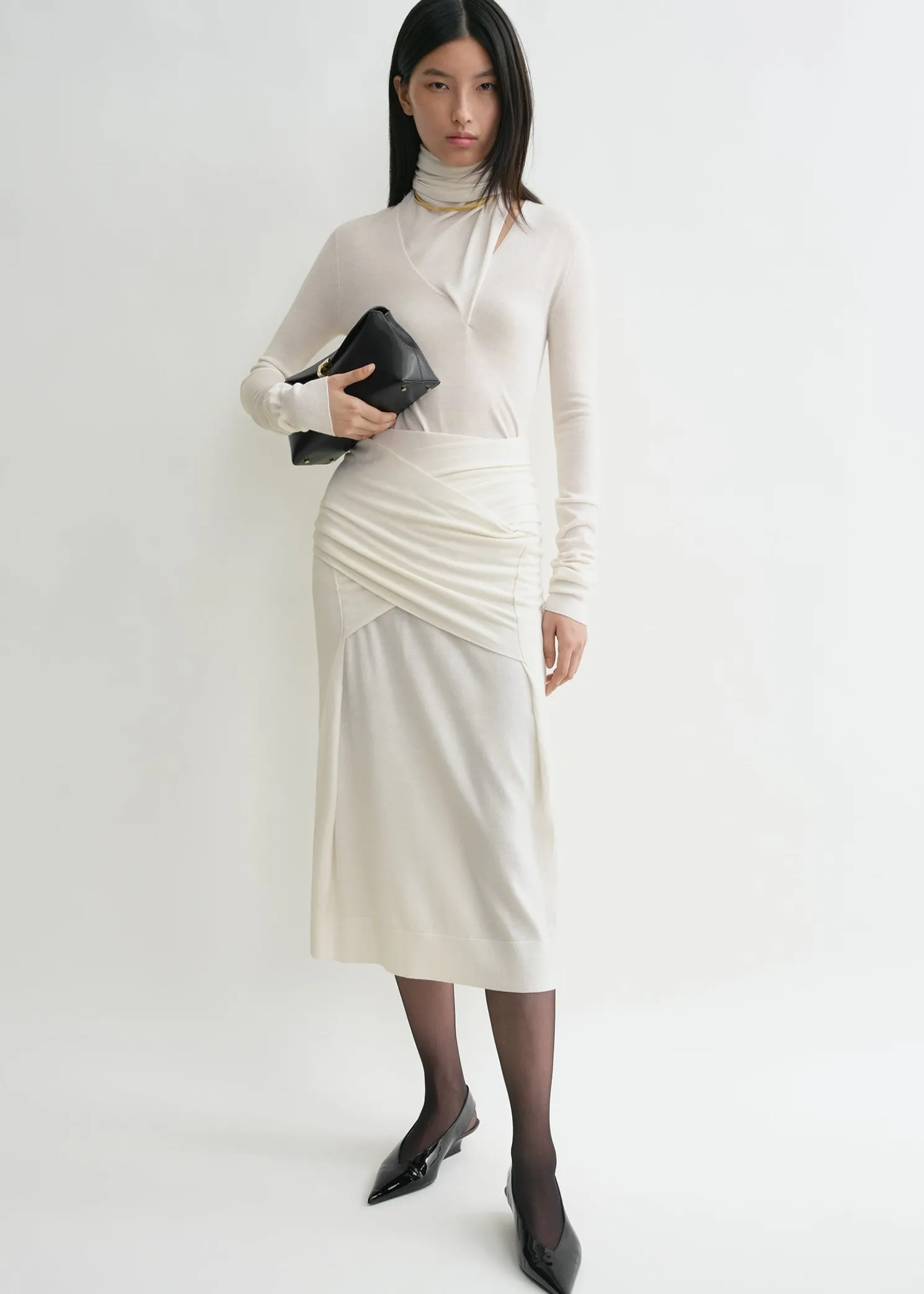 Draped fine knit skirt off-white
