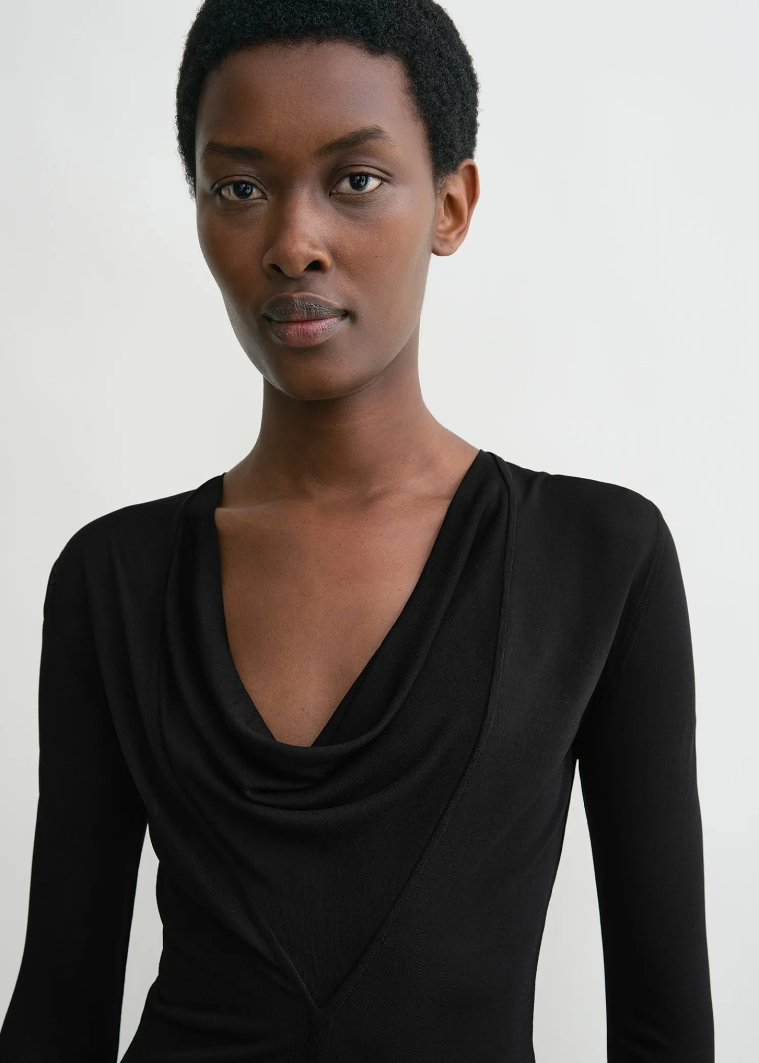 Draped V-neck top black