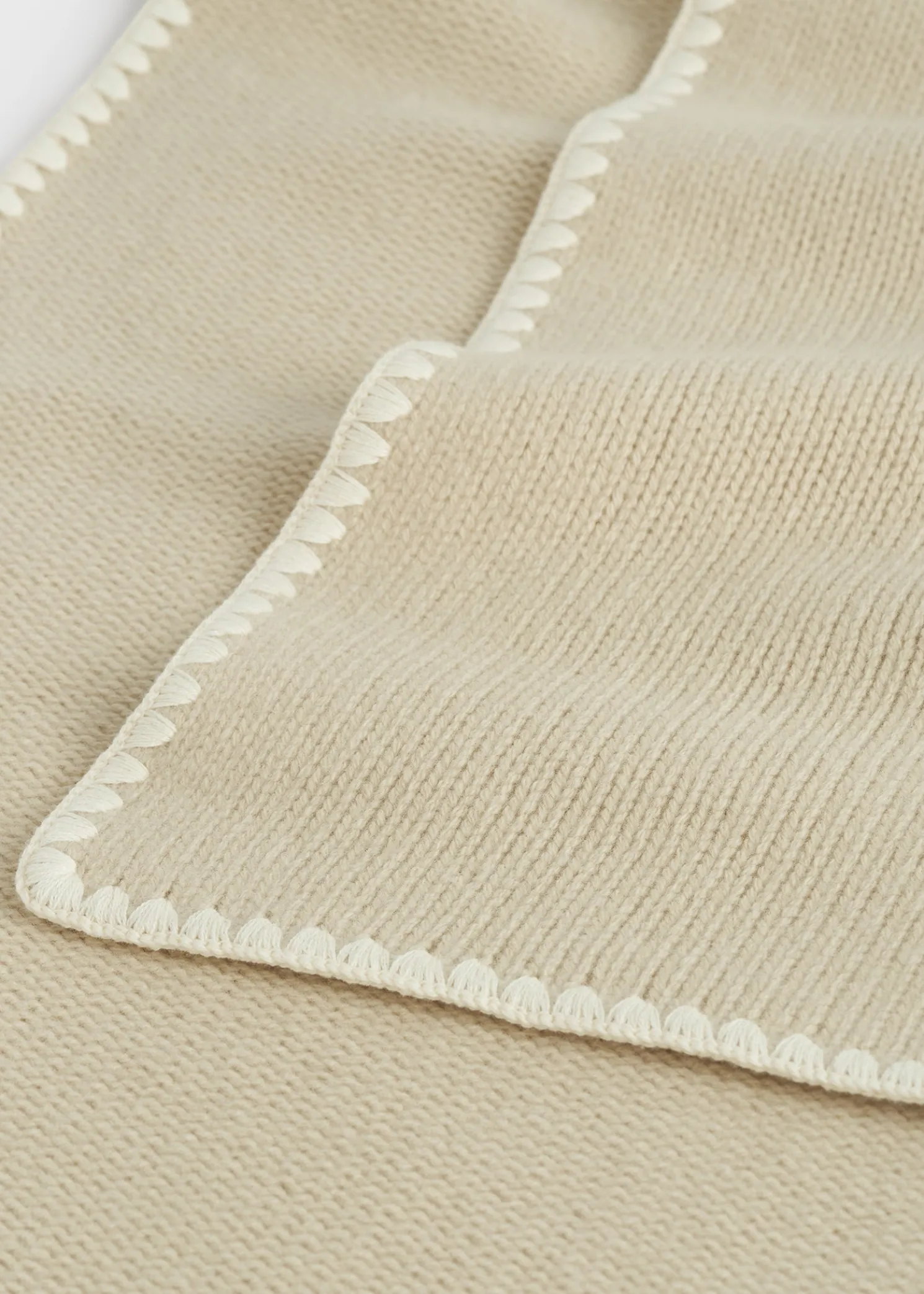 Embroidered wool cashmere scarf harvest