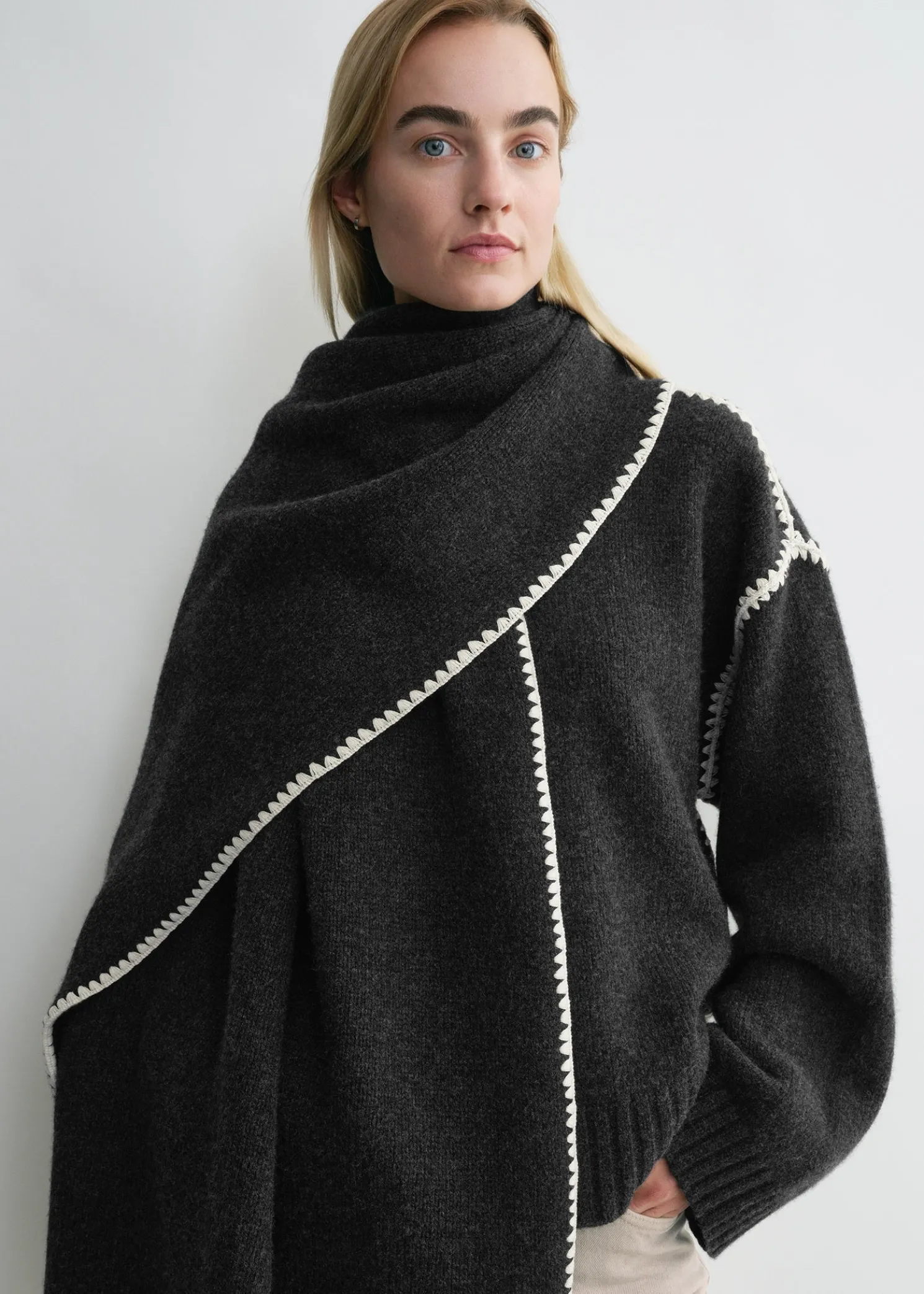 Embroidered wool cashmere scarf grey melange