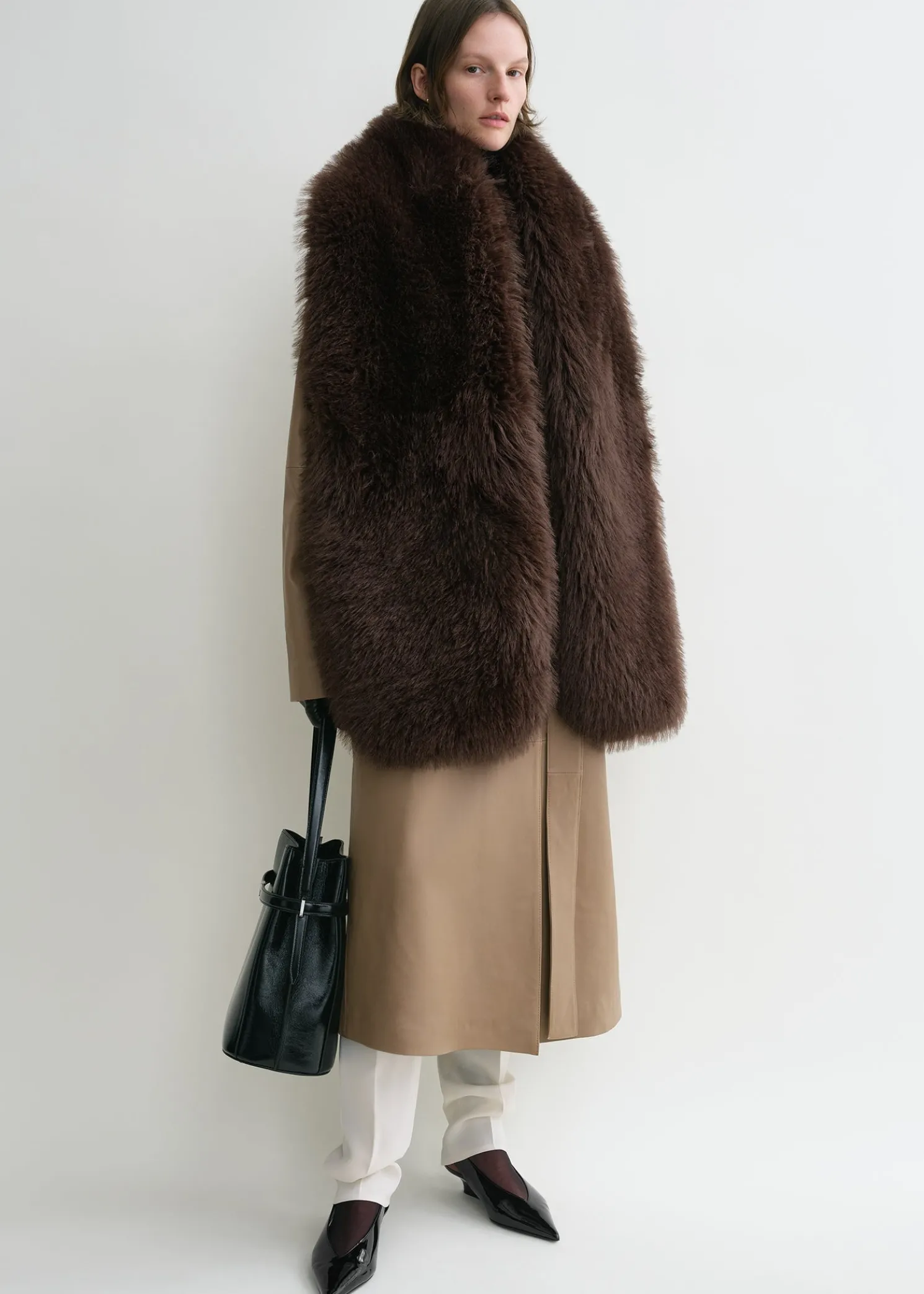 Faux fur stole beaver brown