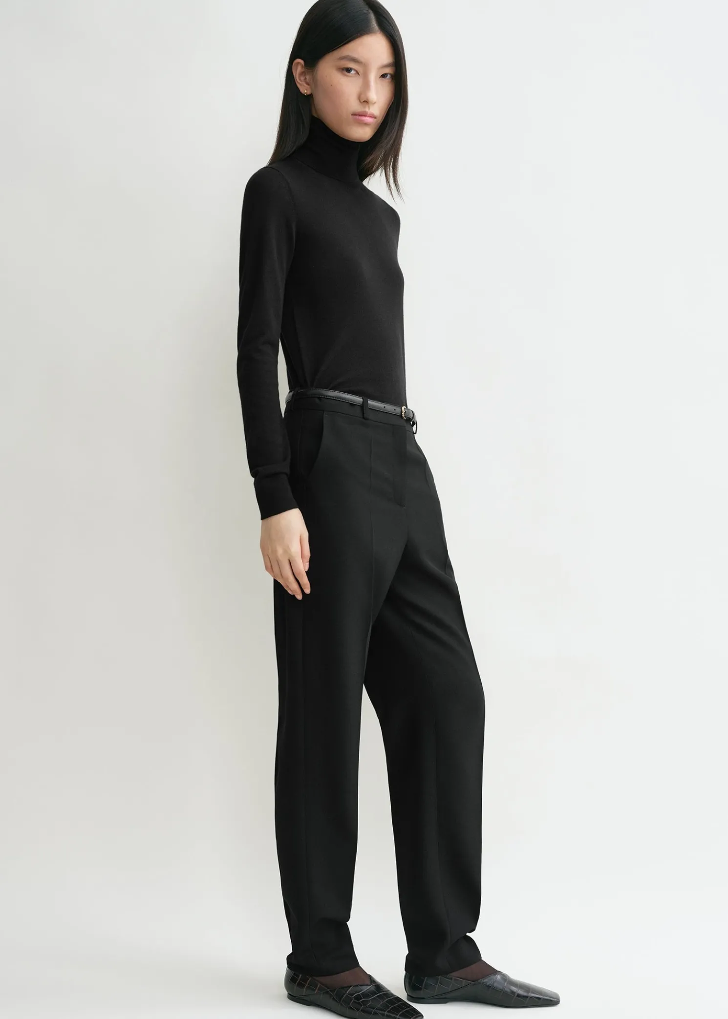 Fine turtleneck black
