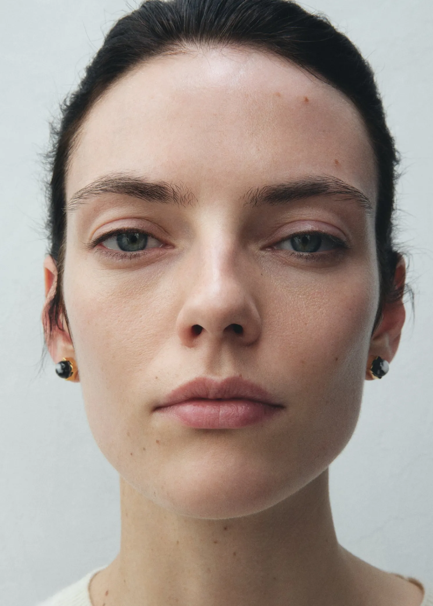 Jasper studs black/off white