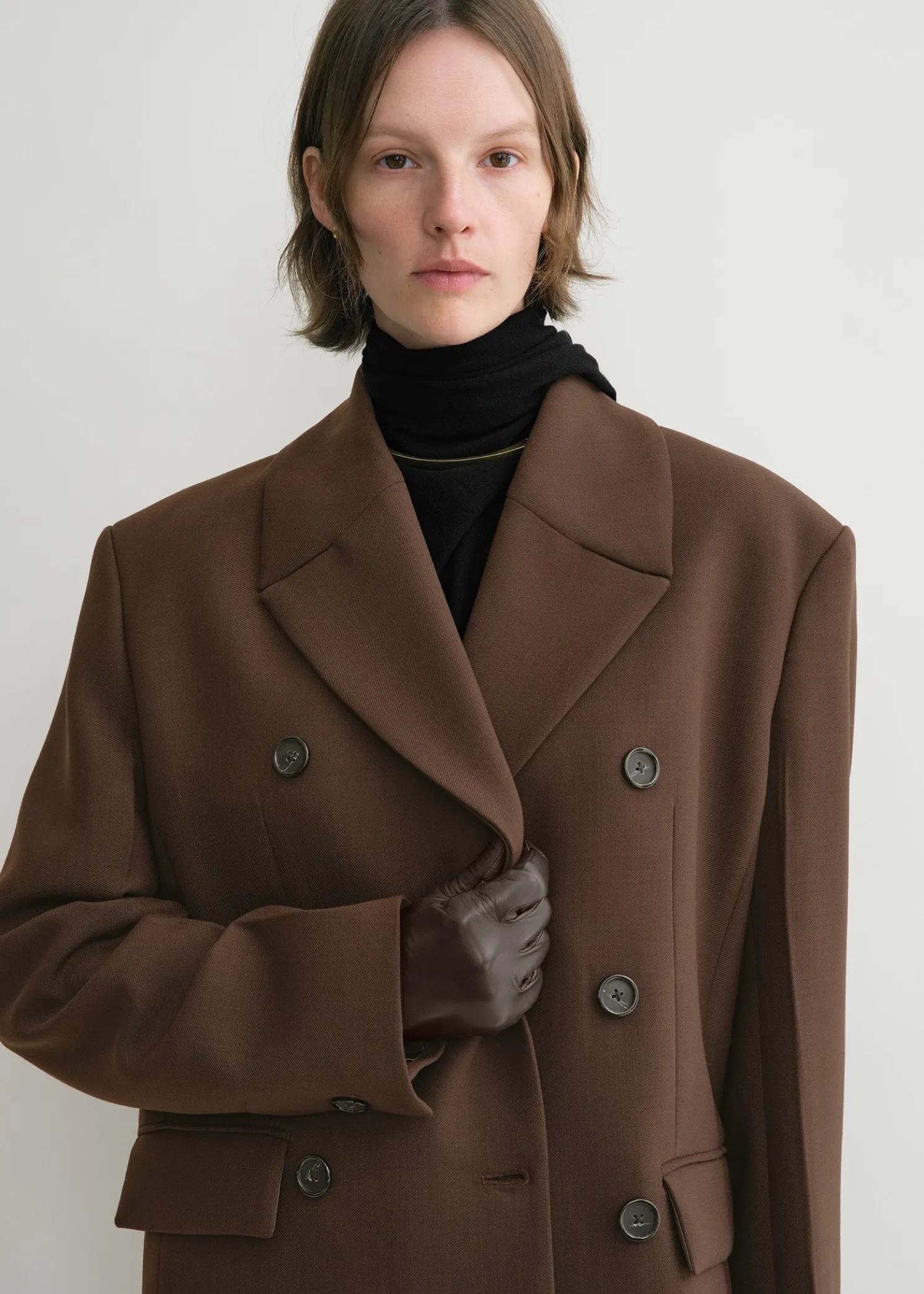 Leather gloves brown