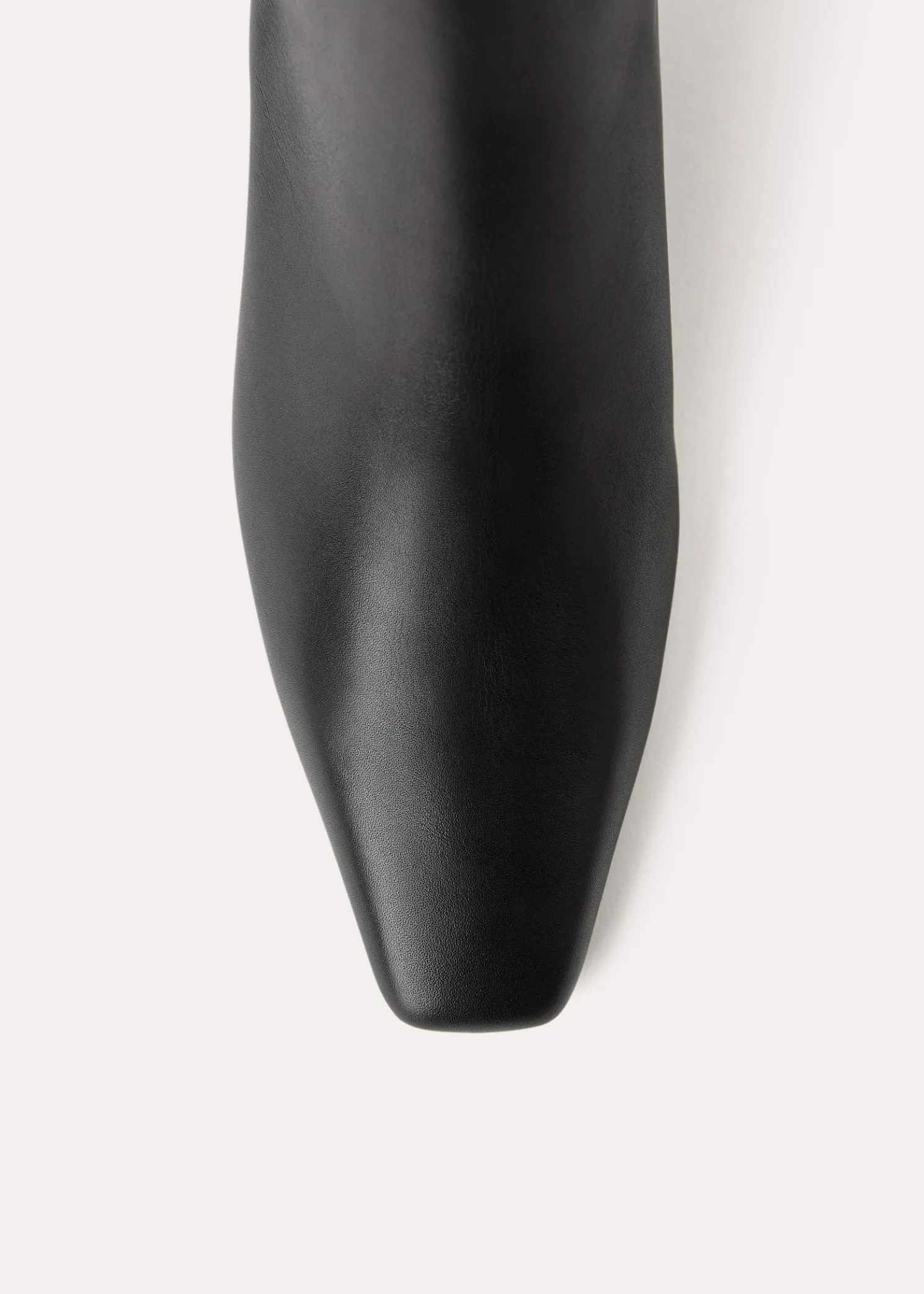 Leather mid-heel boots black