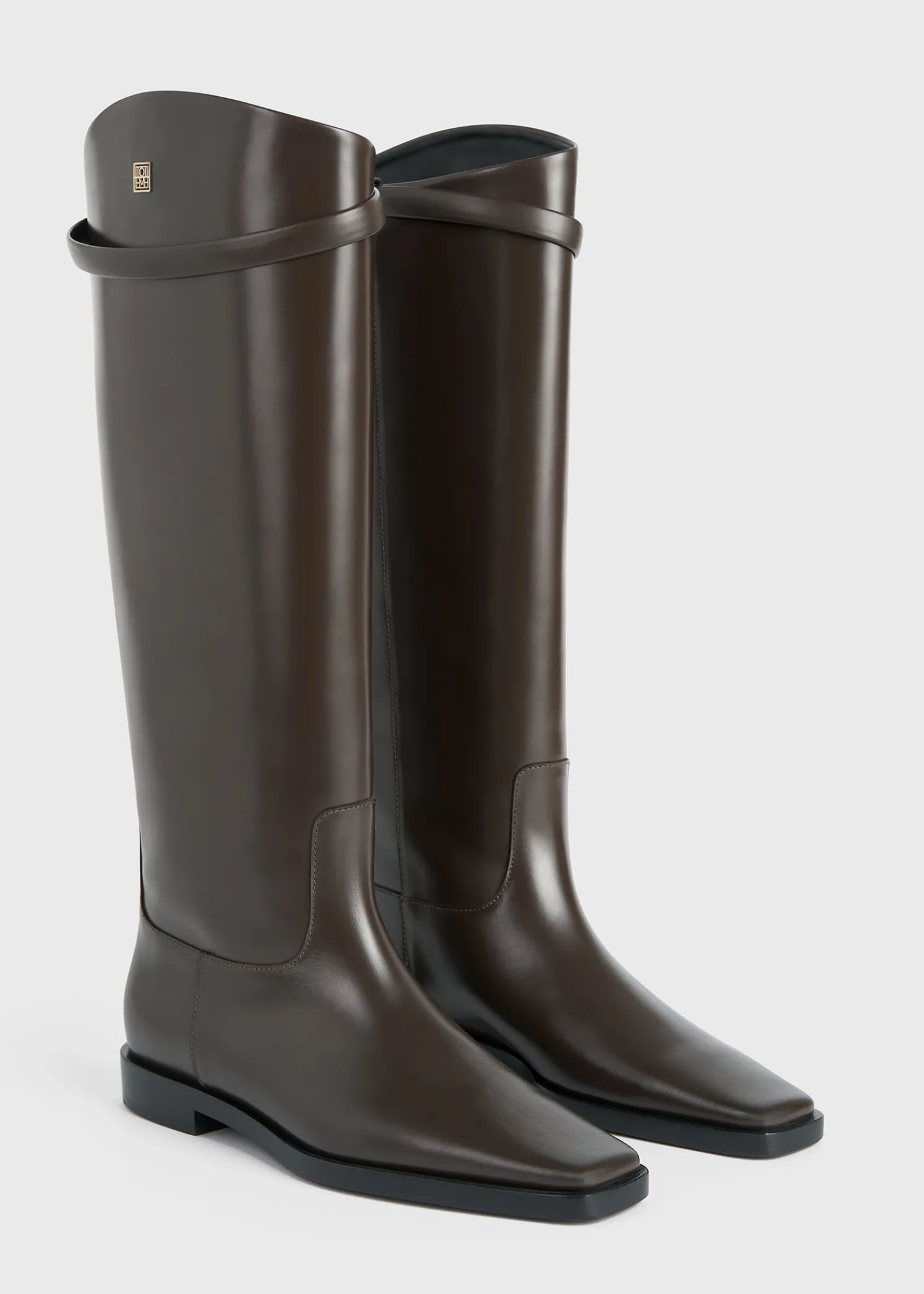 Leather riding boots coffee