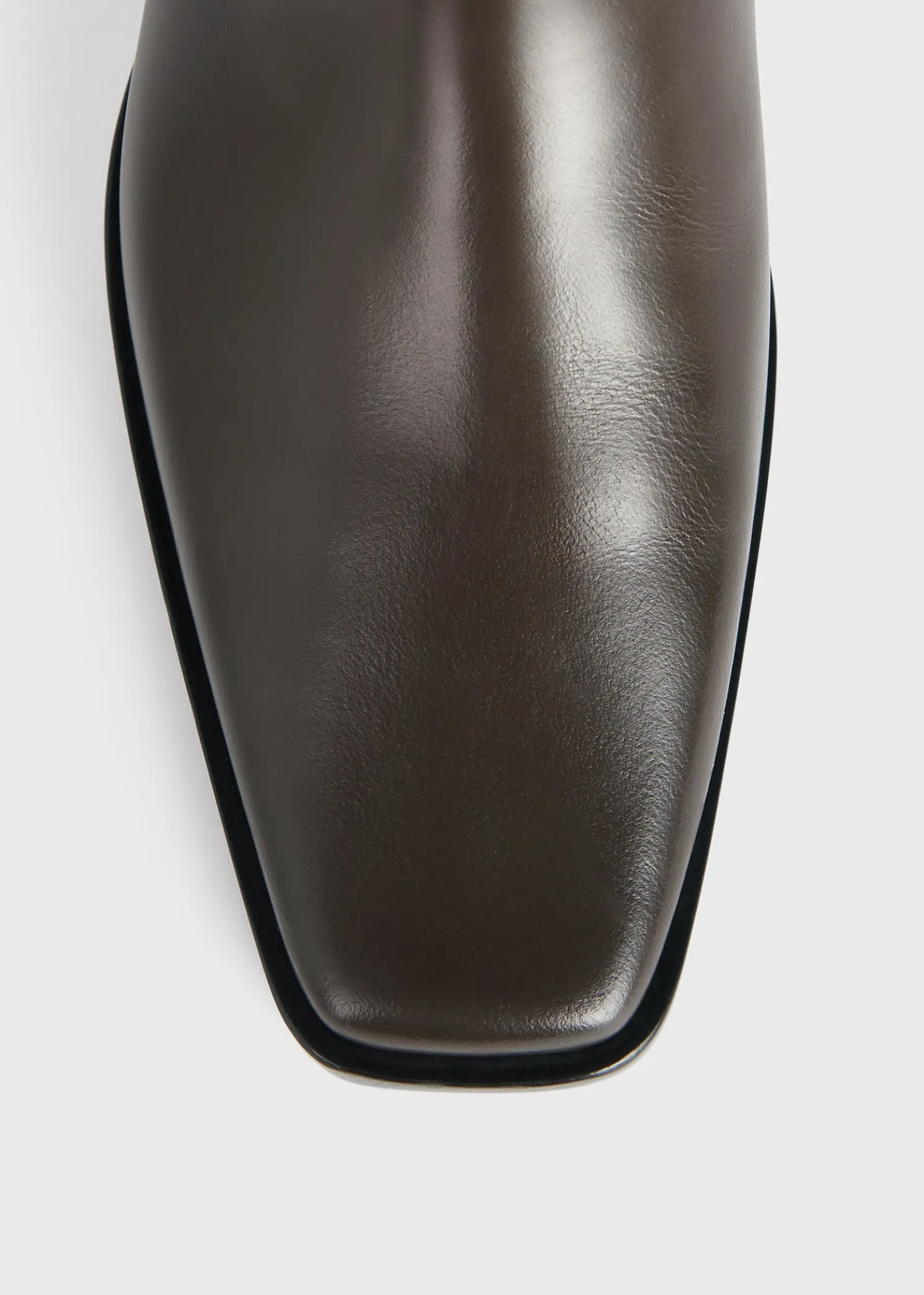 Leather riding boots coffee