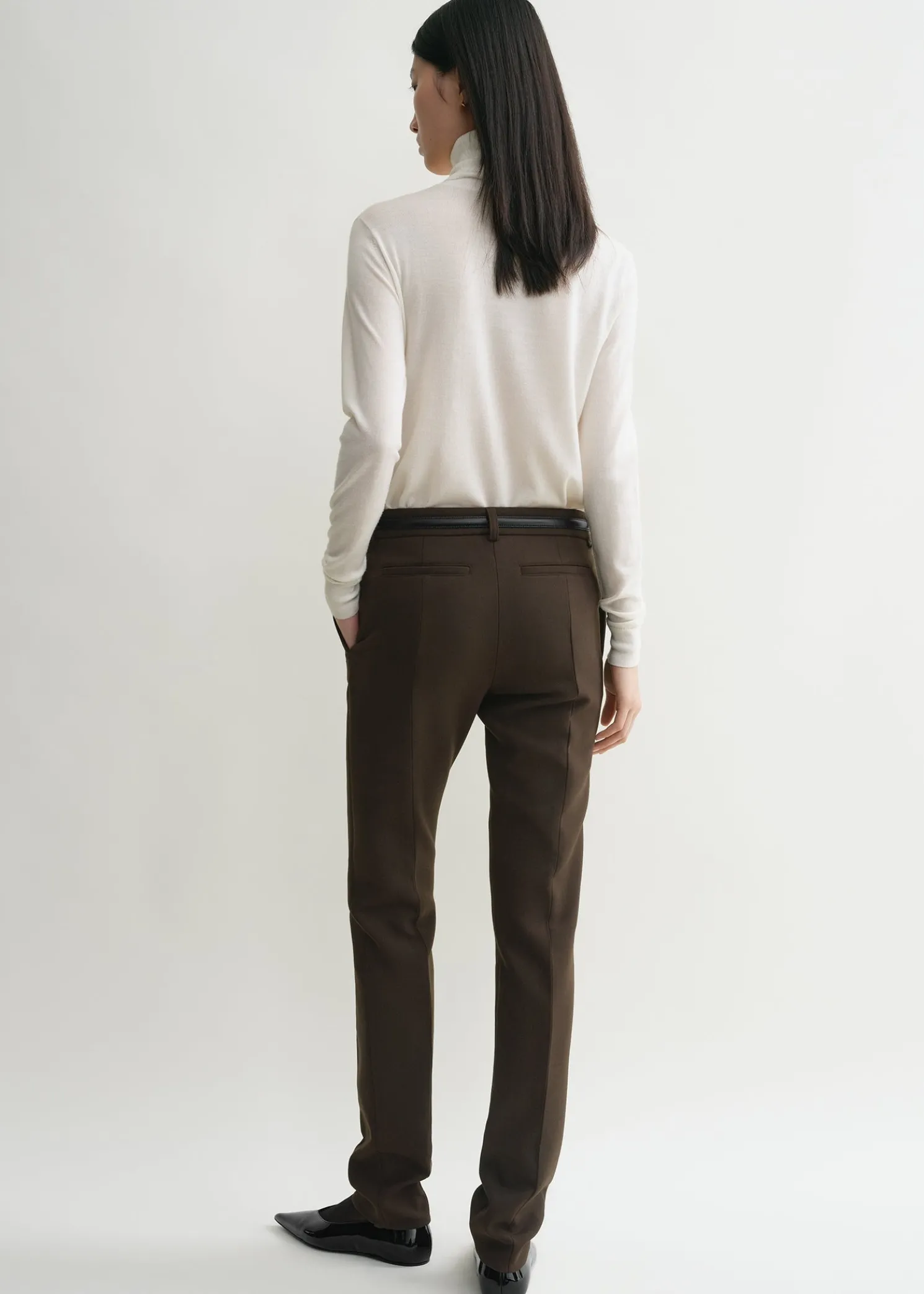 Low-waist slim trousers bark