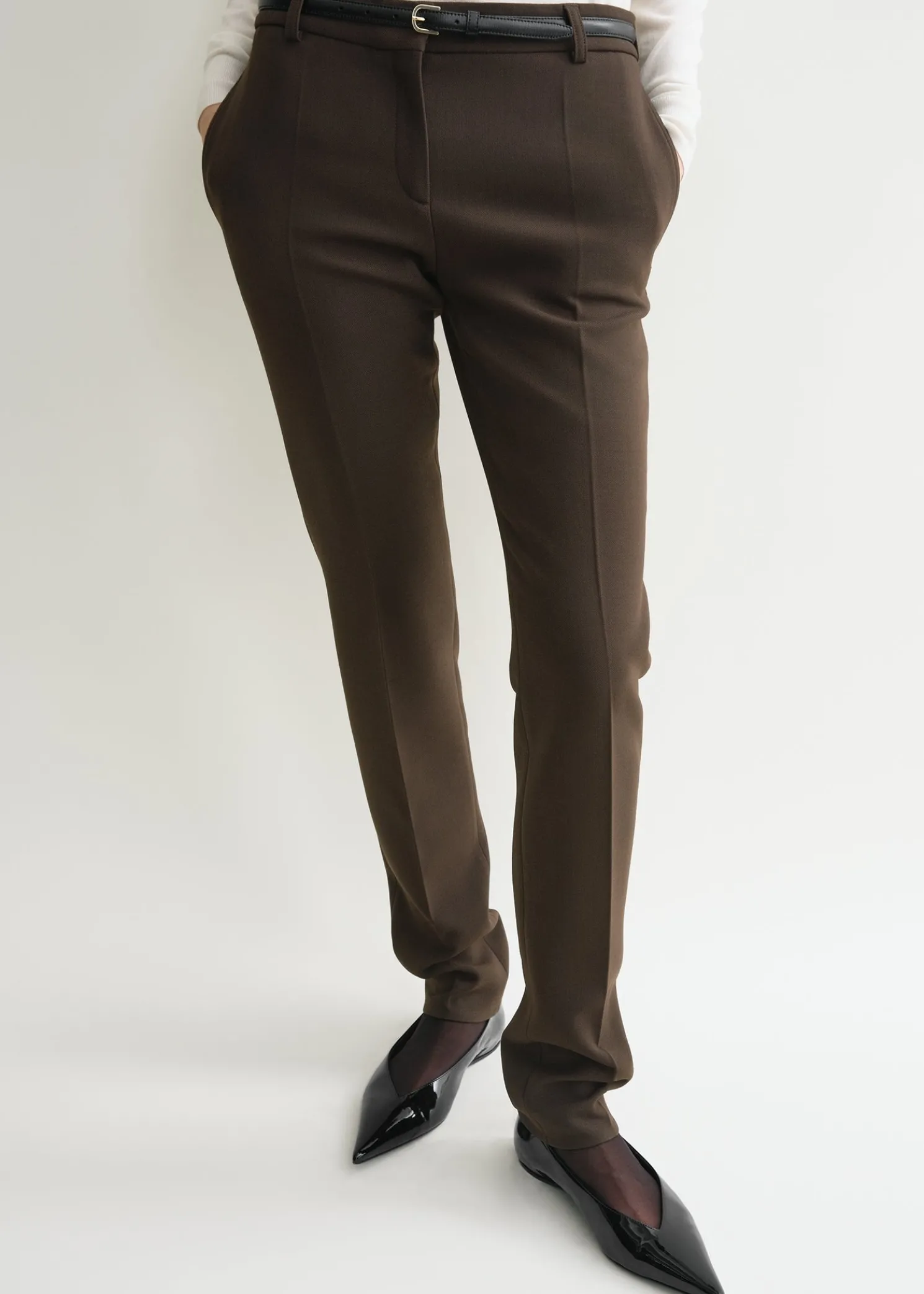 Low-waist slim trousers bark