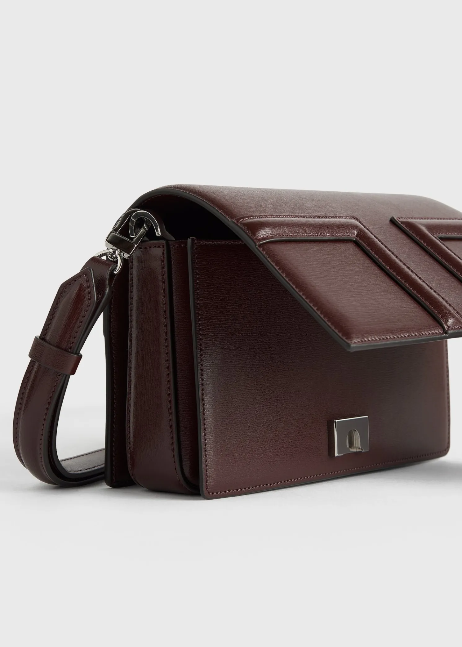 Mini t-flap leather bag bordeaux