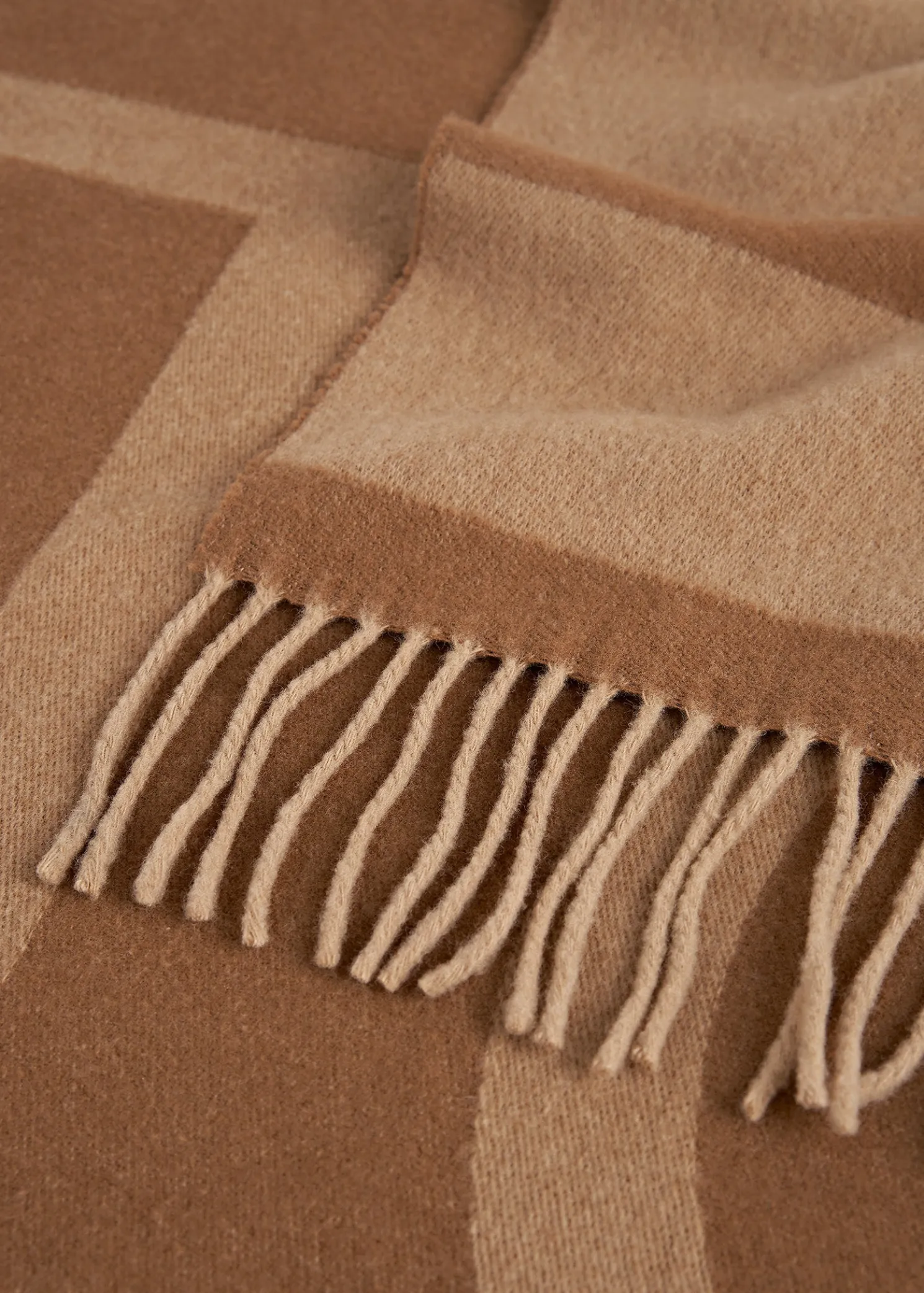 Monogram jacquard wool scarf camel