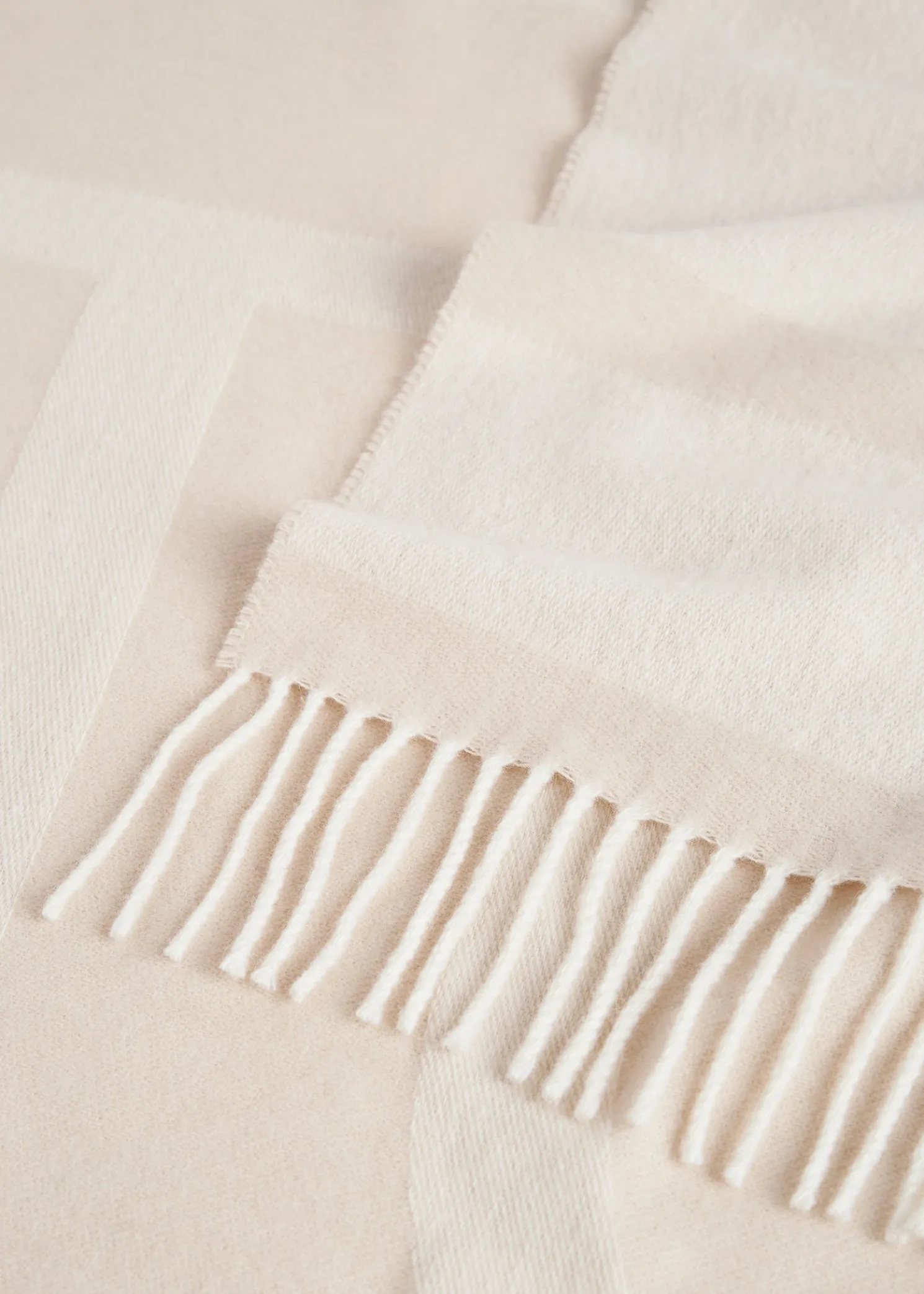 Monogram jacquard wool scarf eggnog