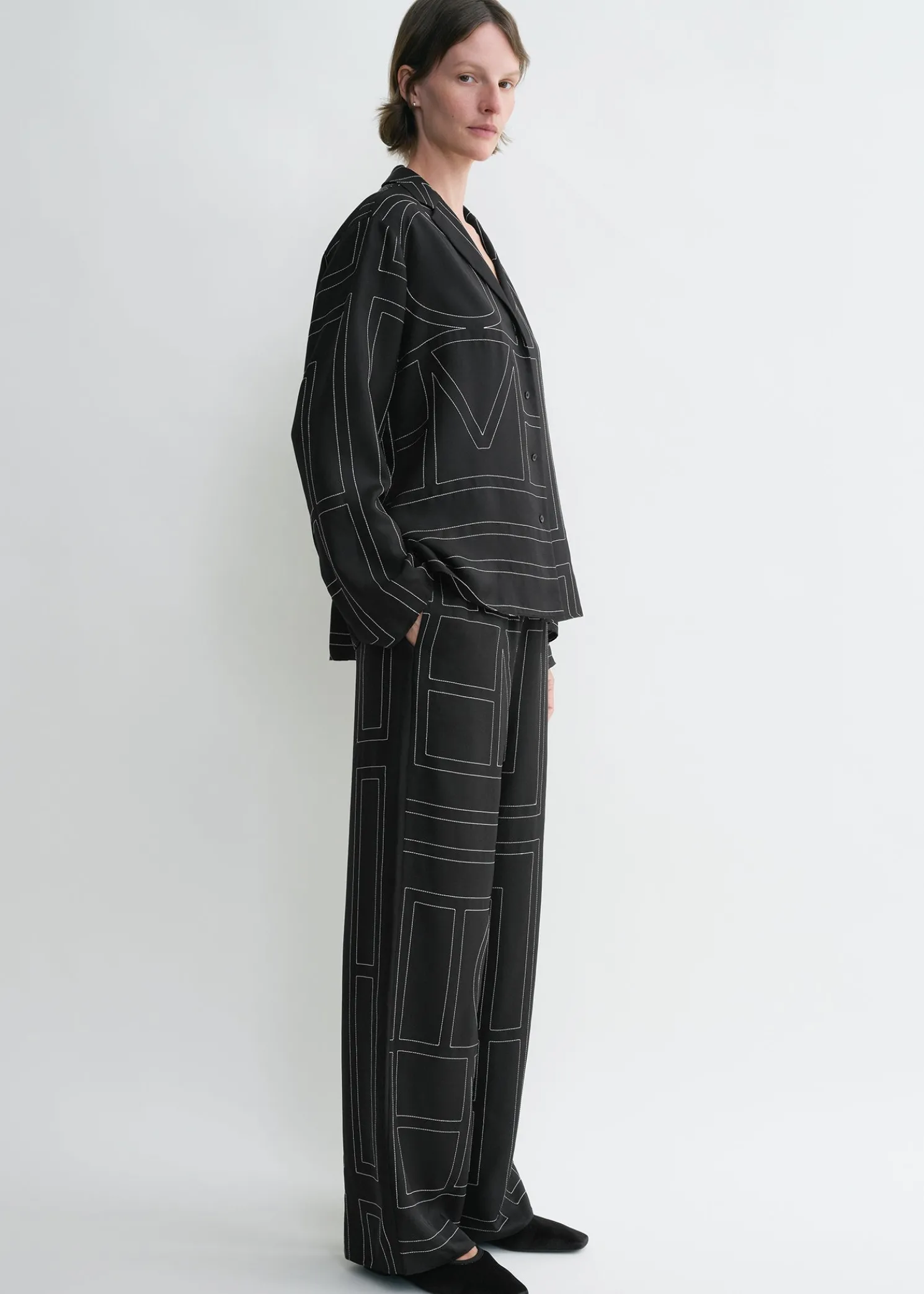 Monogram silk pj top black