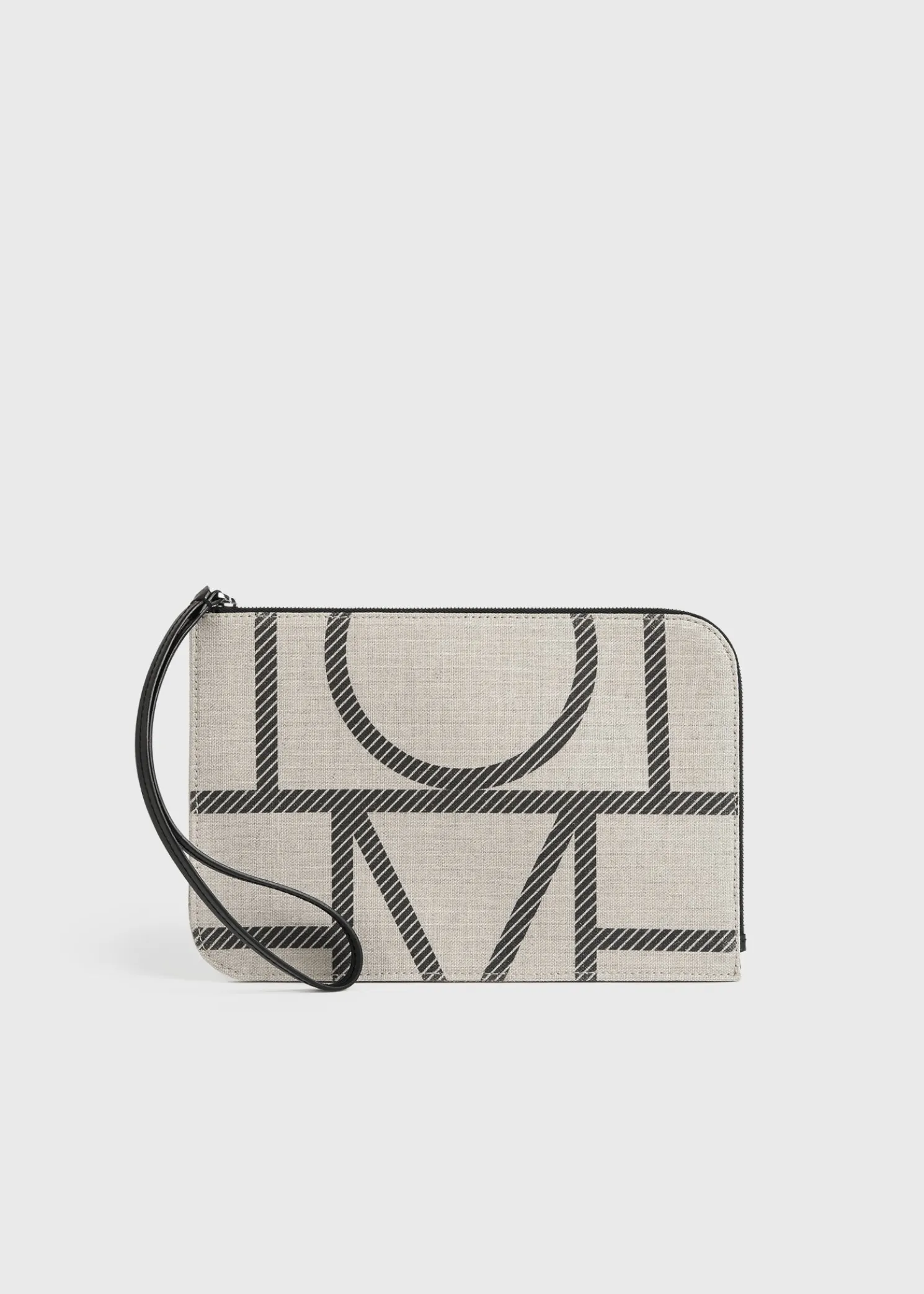 Monogram travel pouch ecru