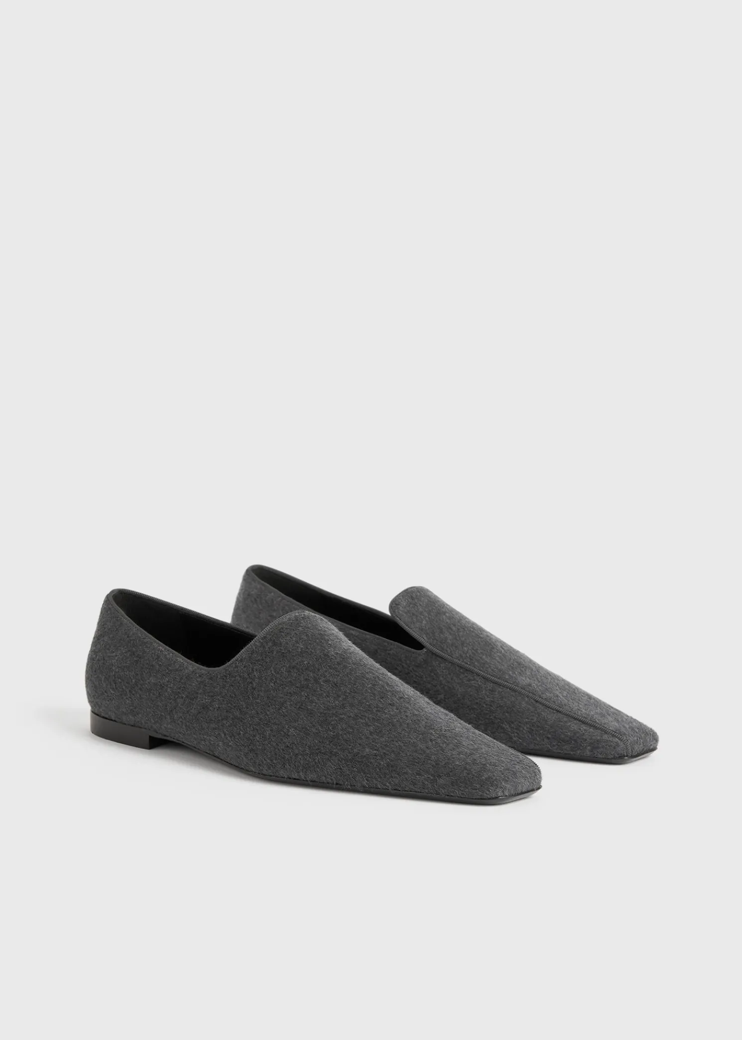 Piped wool loafers grey