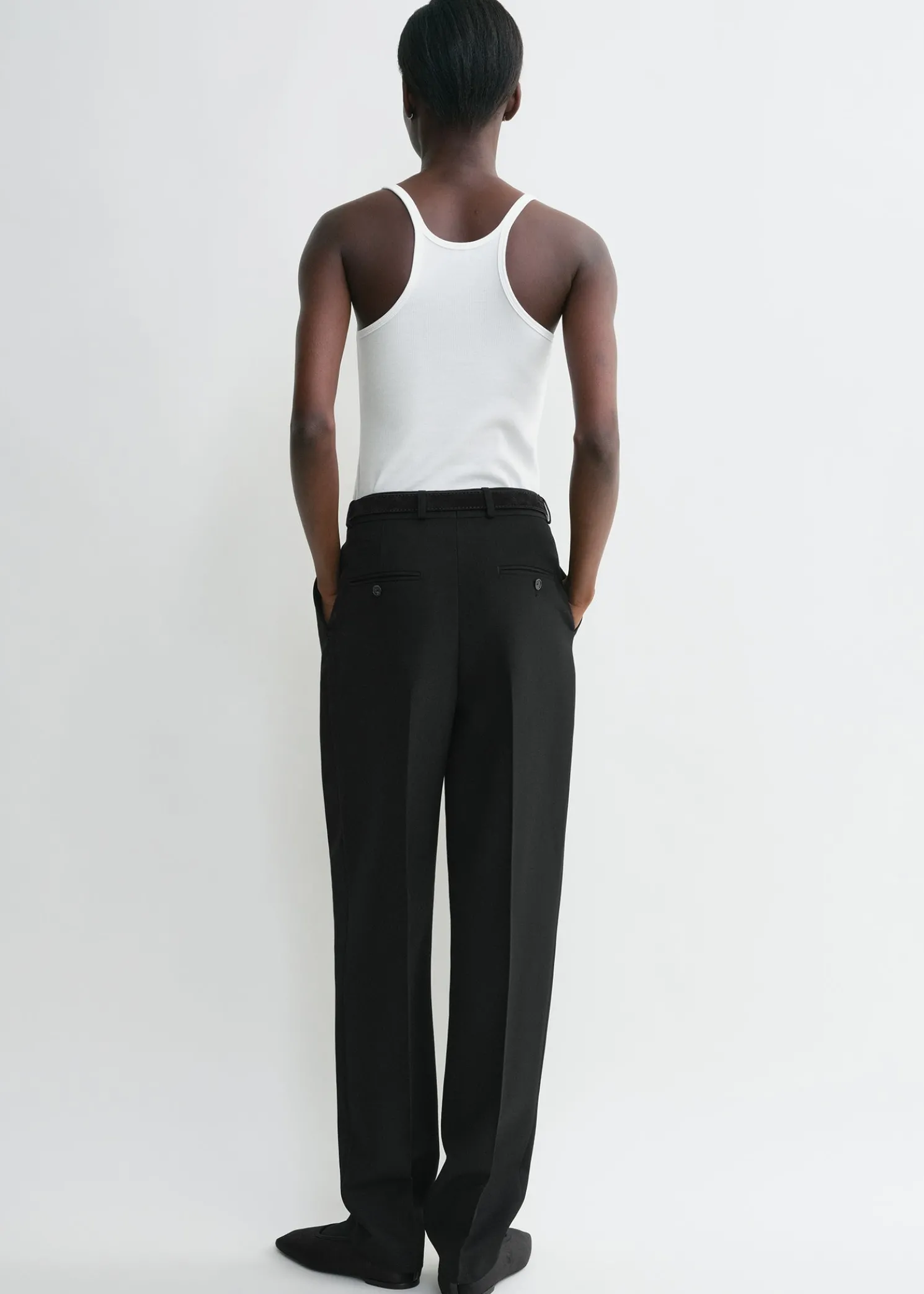 Scoop neck rib tank white