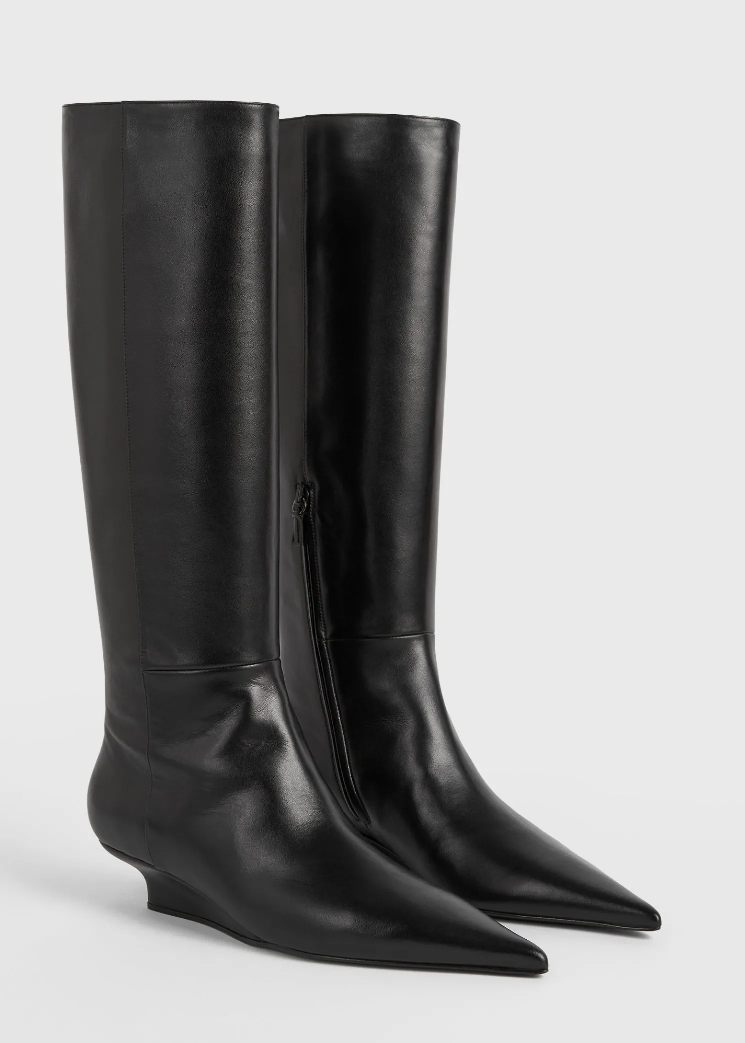 Sharp leather knee-high boots black