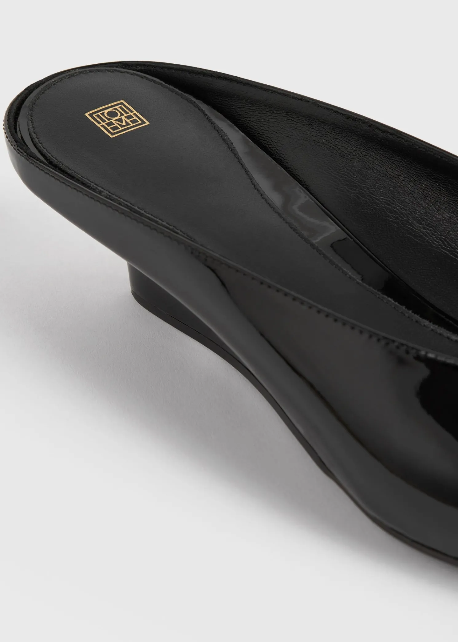 Sharp patent wedge mules black