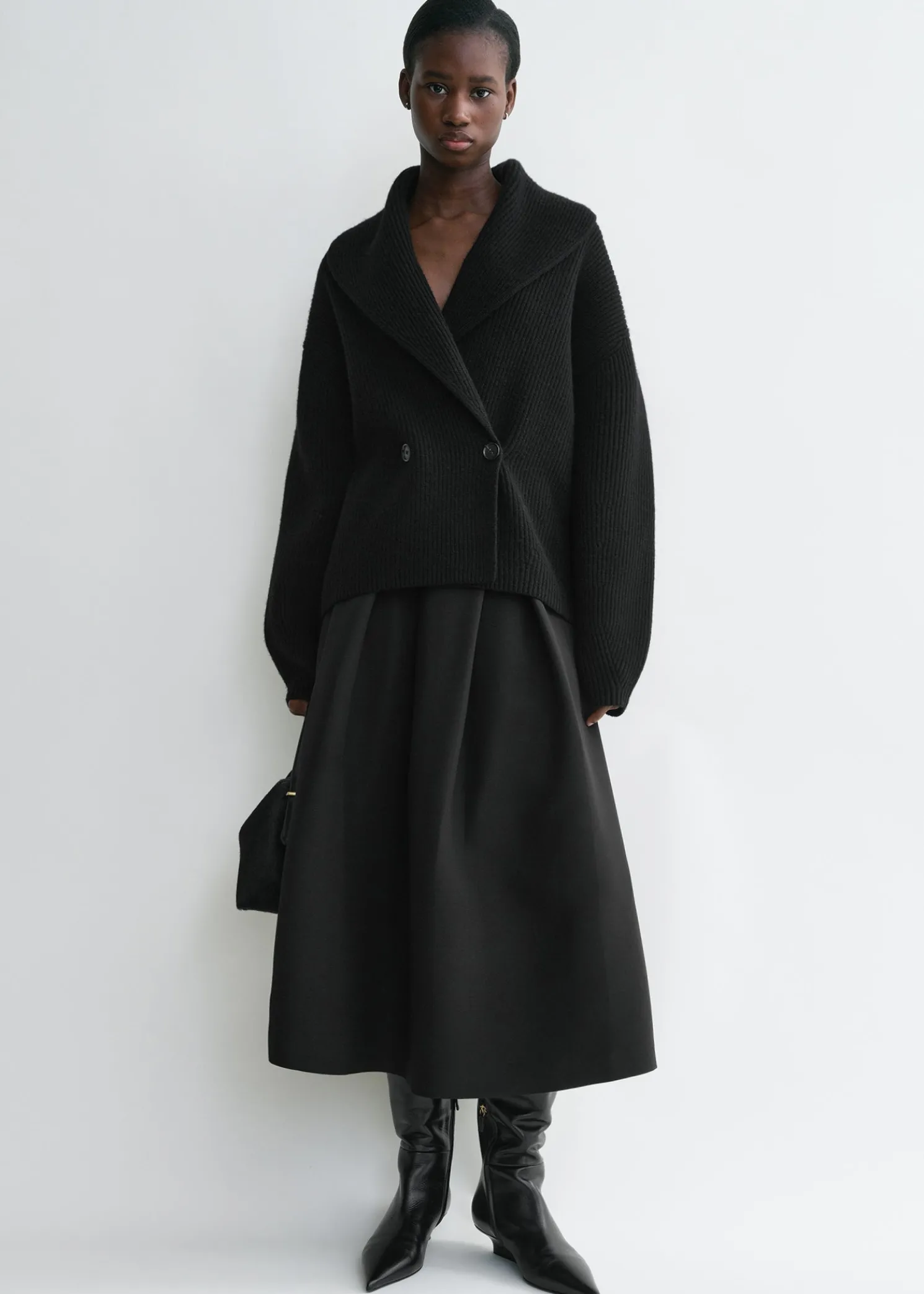 Shawl-lapel cardigan black