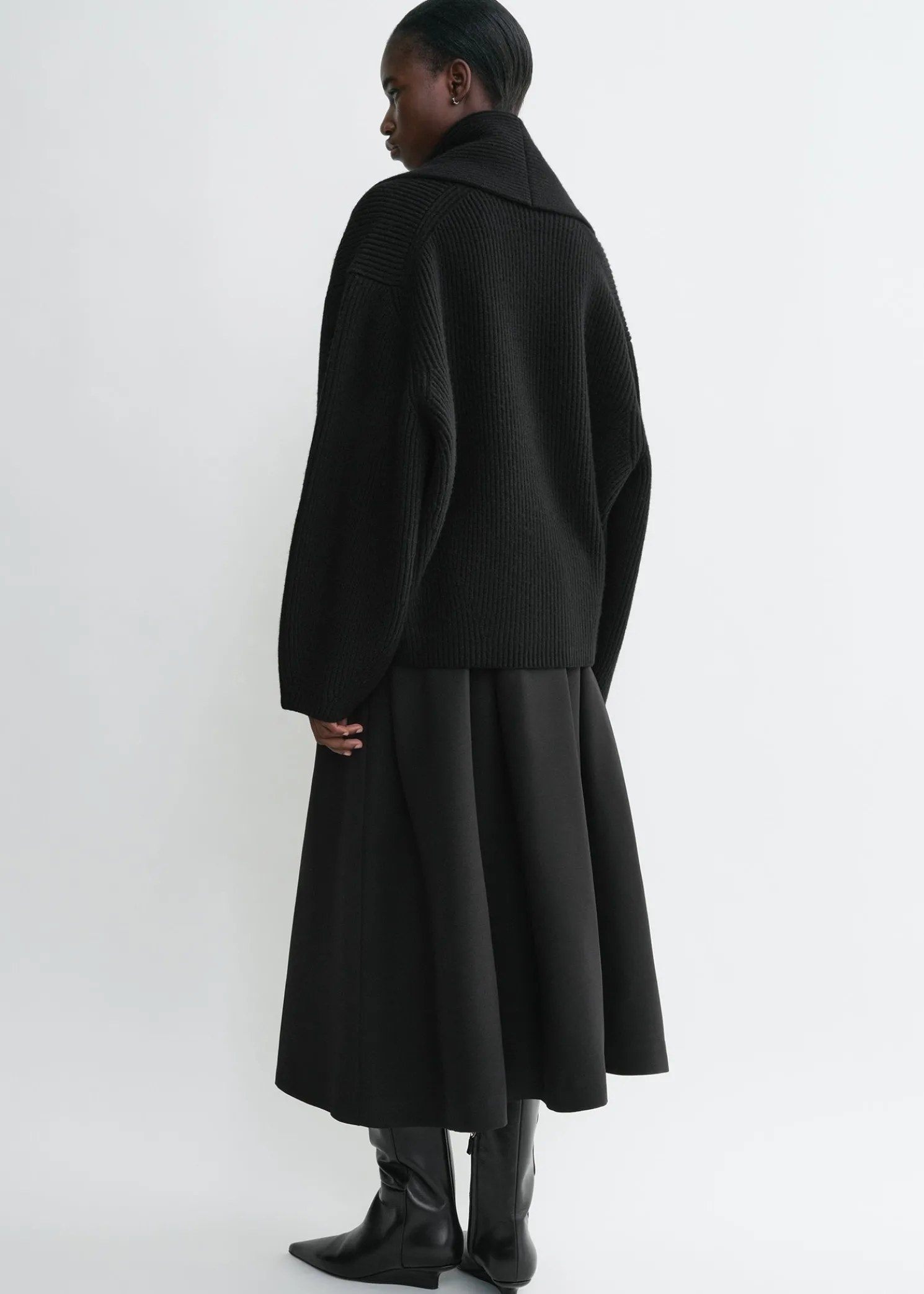 Shawl-lapel cardigan black