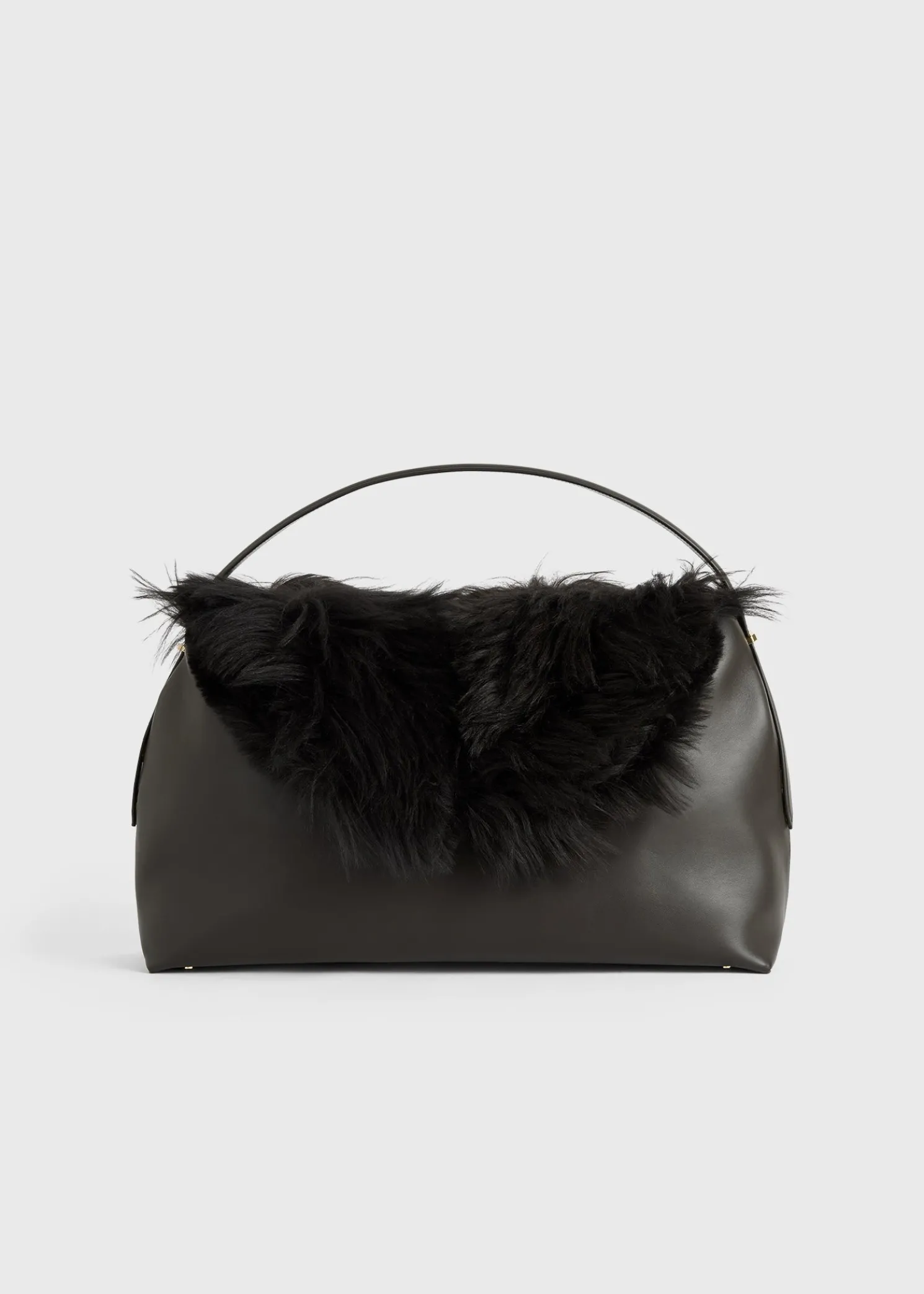 Shearling bag bark