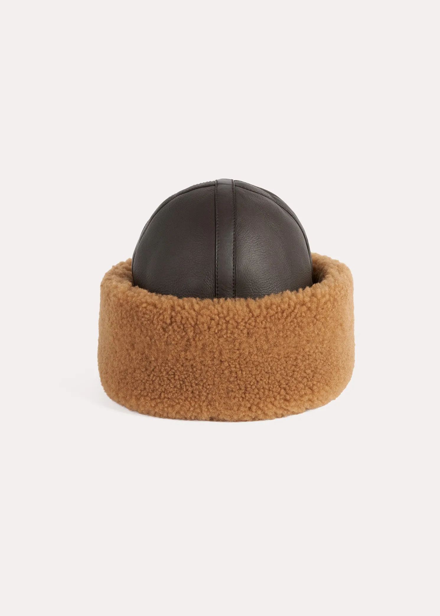 Shearling winter hat chocolate