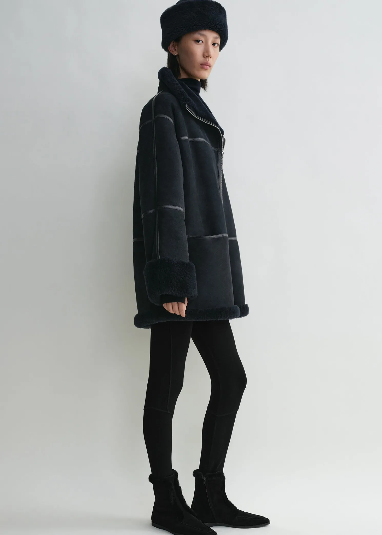 Signature shearling jacket navy