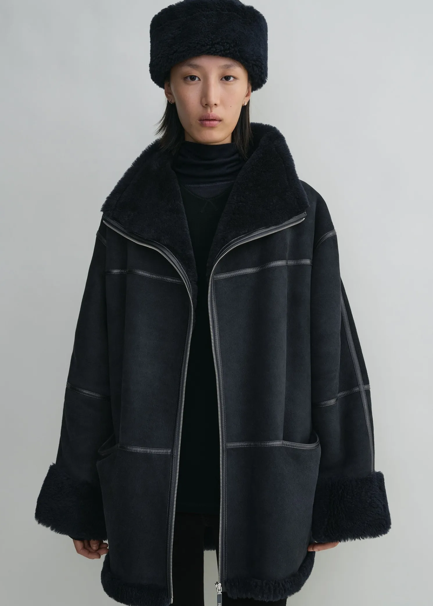 Signature shearling jacket navy