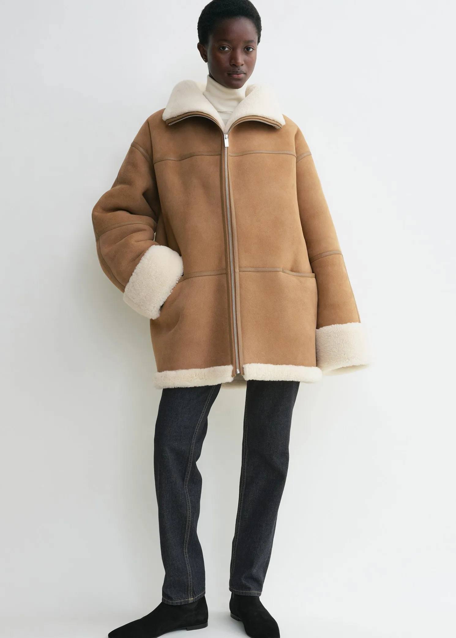 Signature shearling jacket biscuit