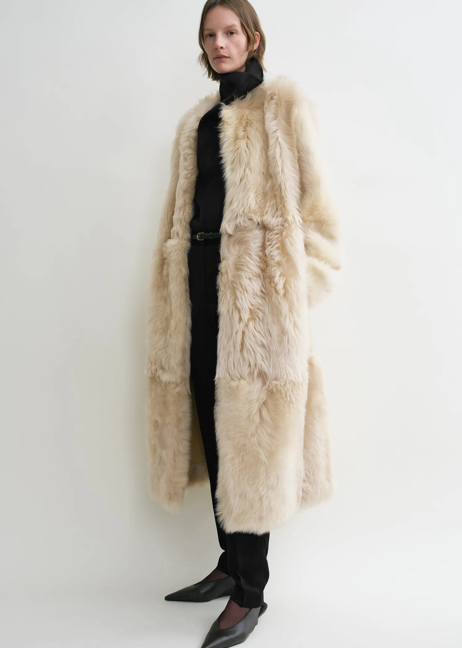 Silky shearling coat eggnog