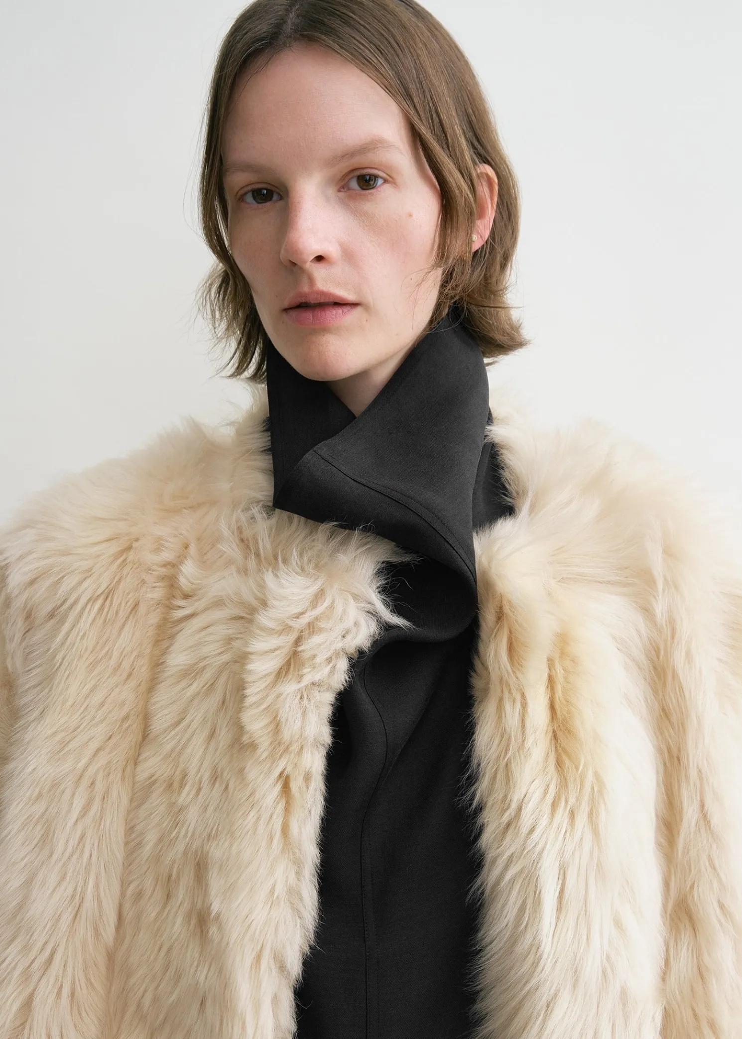 Silky shearling coat eggnog