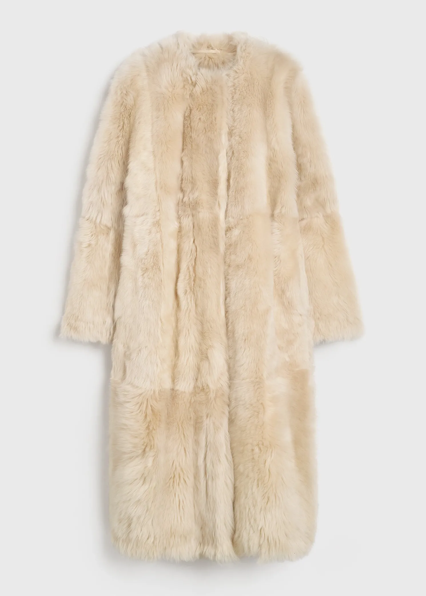 Silky shearling coat eggnog