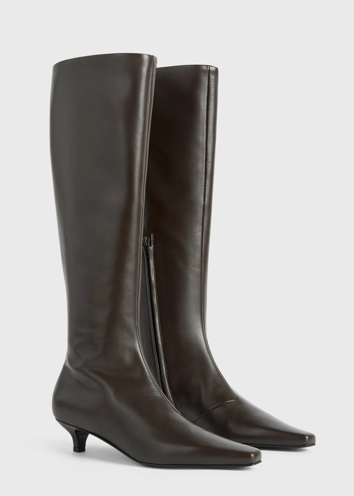 Slim leather knee-high boots bark