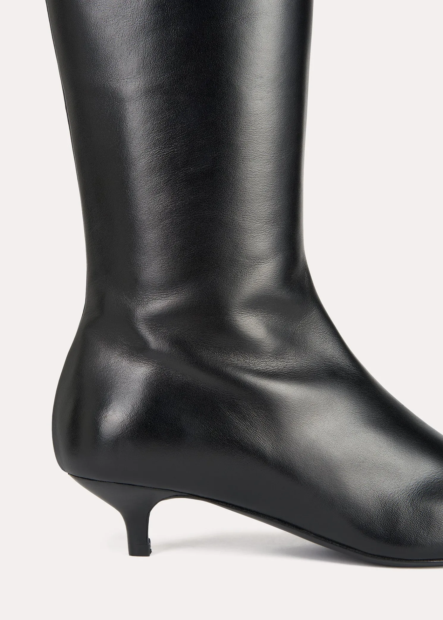 Slim leather-suede knee-high boots black