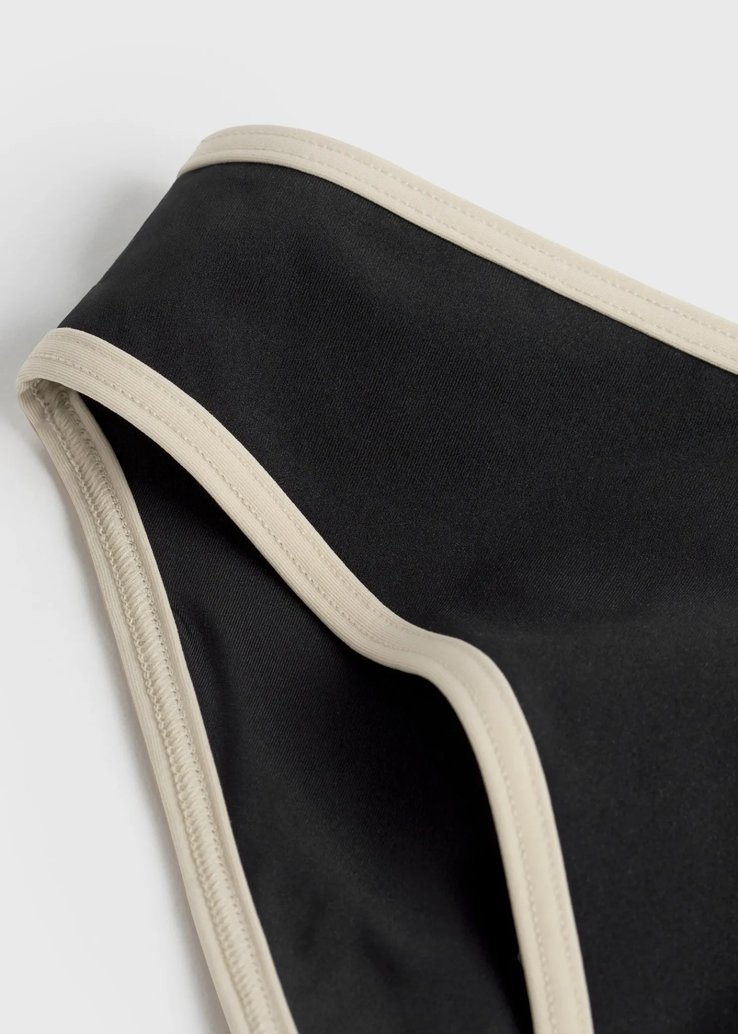 Stripe edge bikini bottoms black