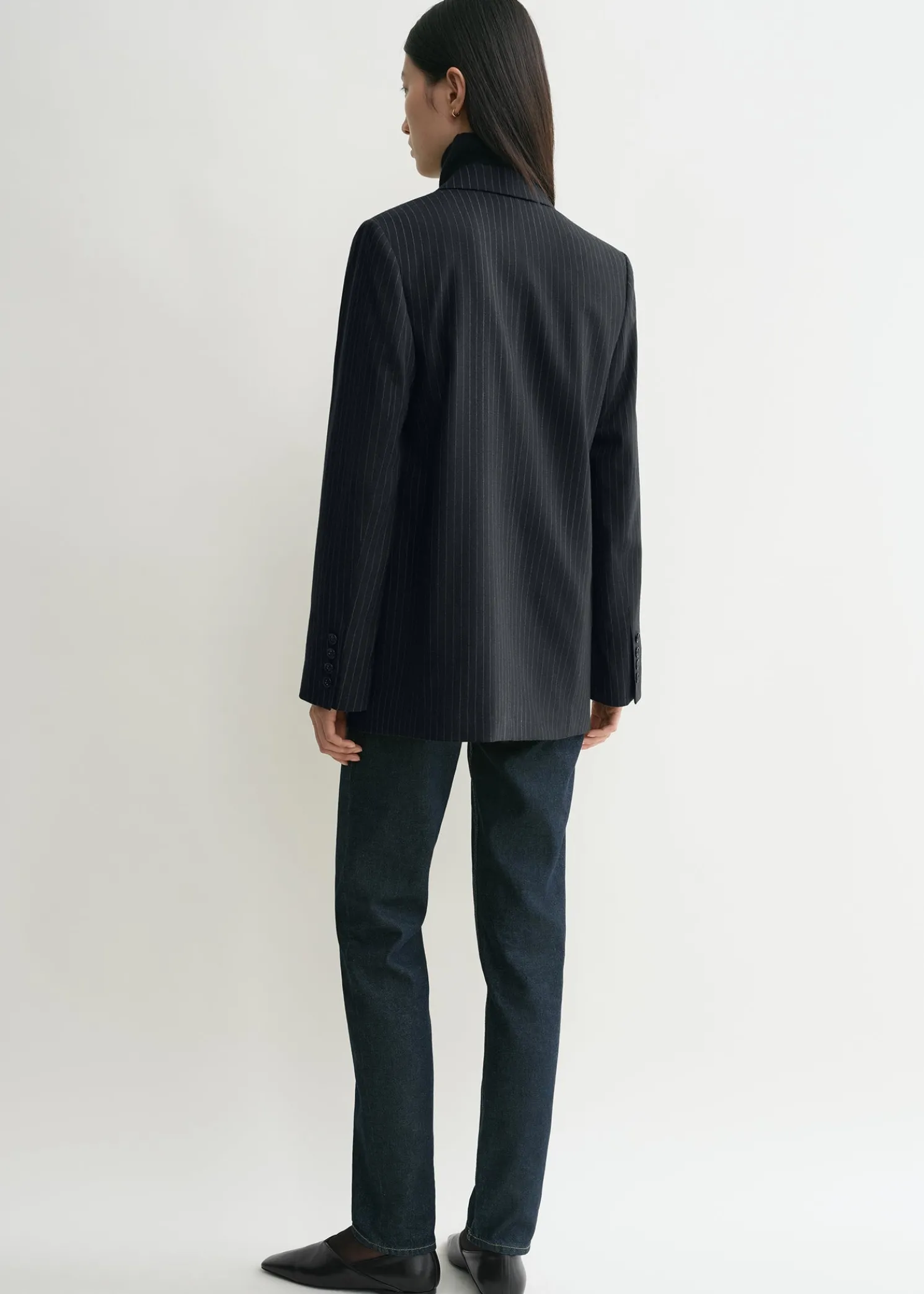 Tailored pinstriped suit jacket navy