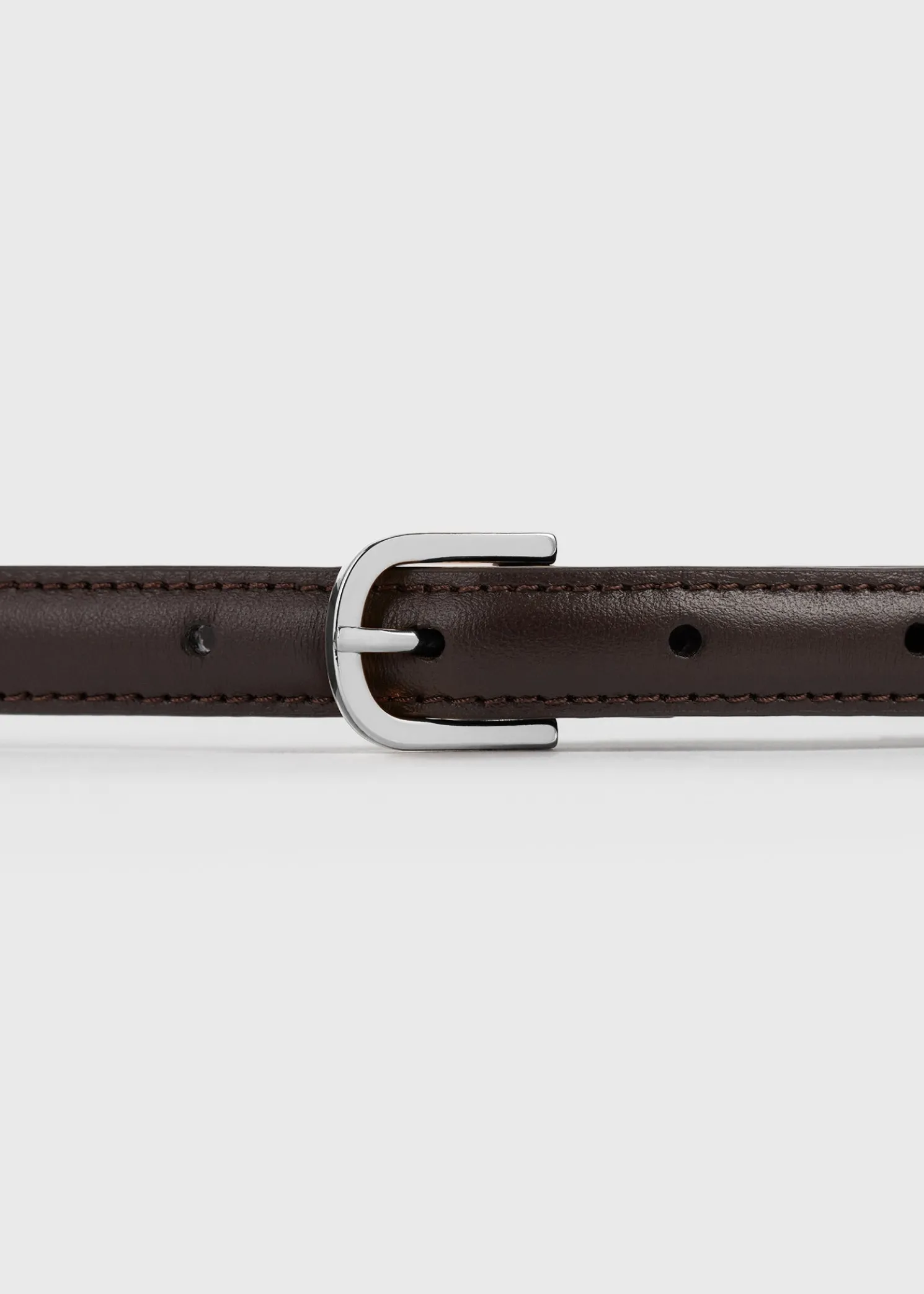 Thin leather belt bark