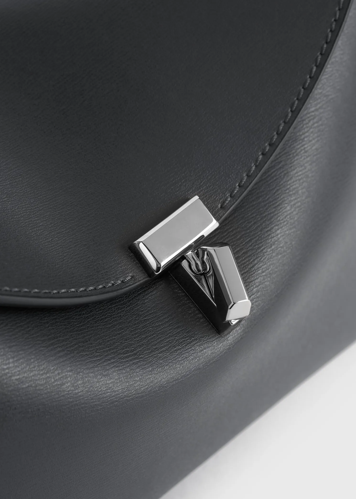 T-Lock leather clutch shark grey