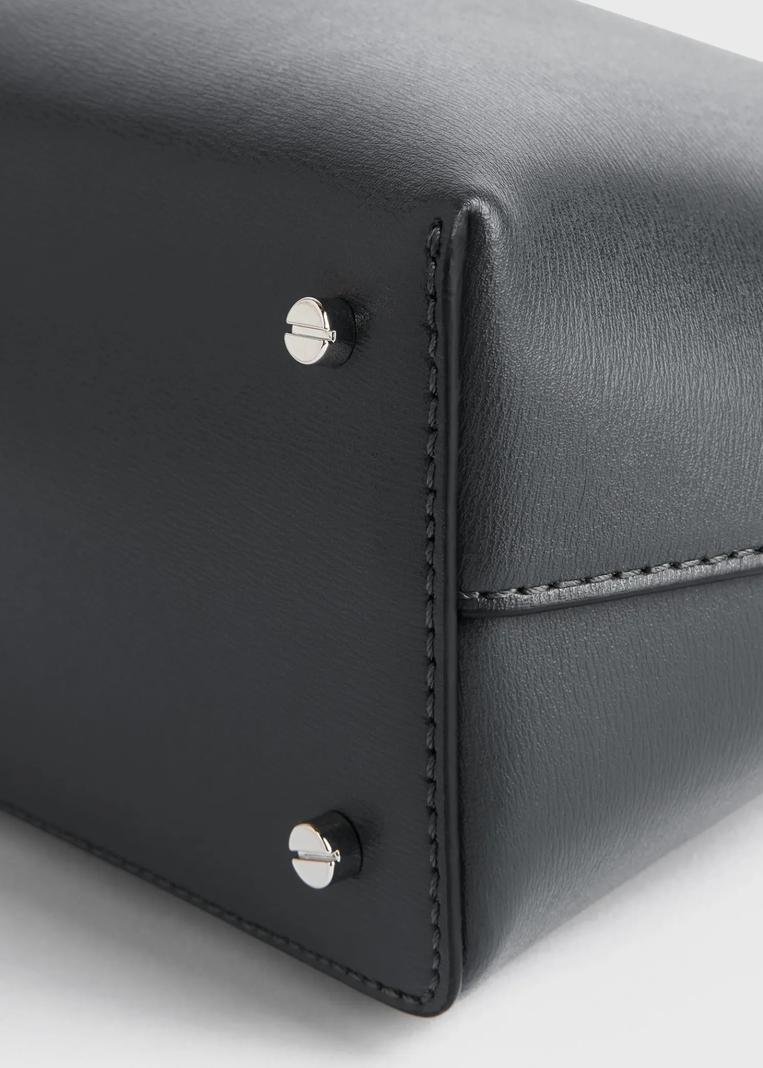 T-Lock leather clutch shark grey