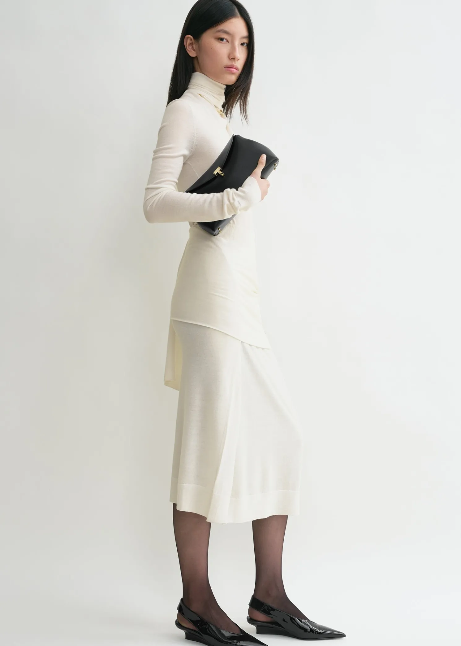 T-Lock leather clutch black