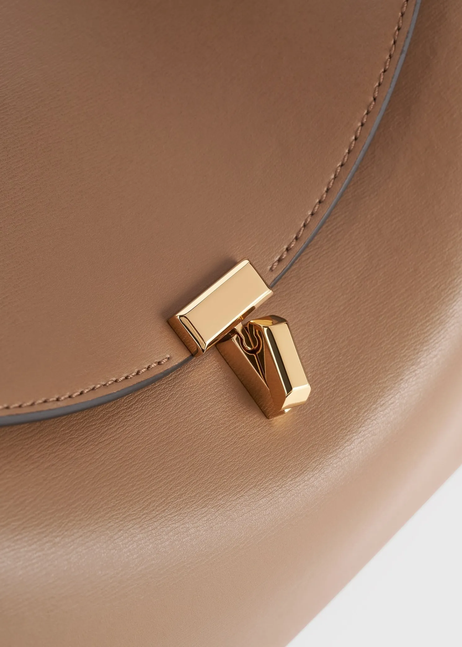 T-Lock leather top handle camel