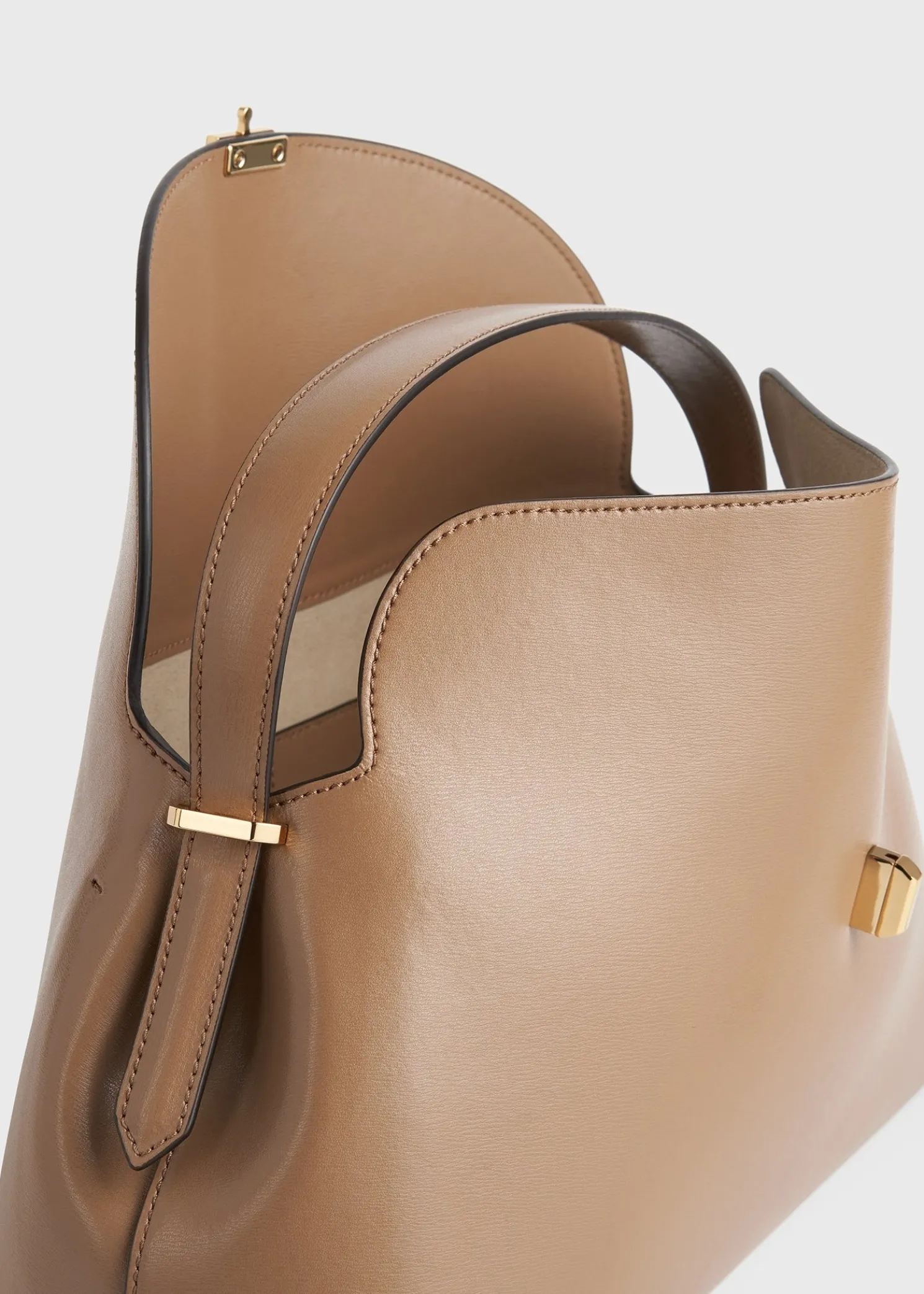 T-Lock leather top handle camel