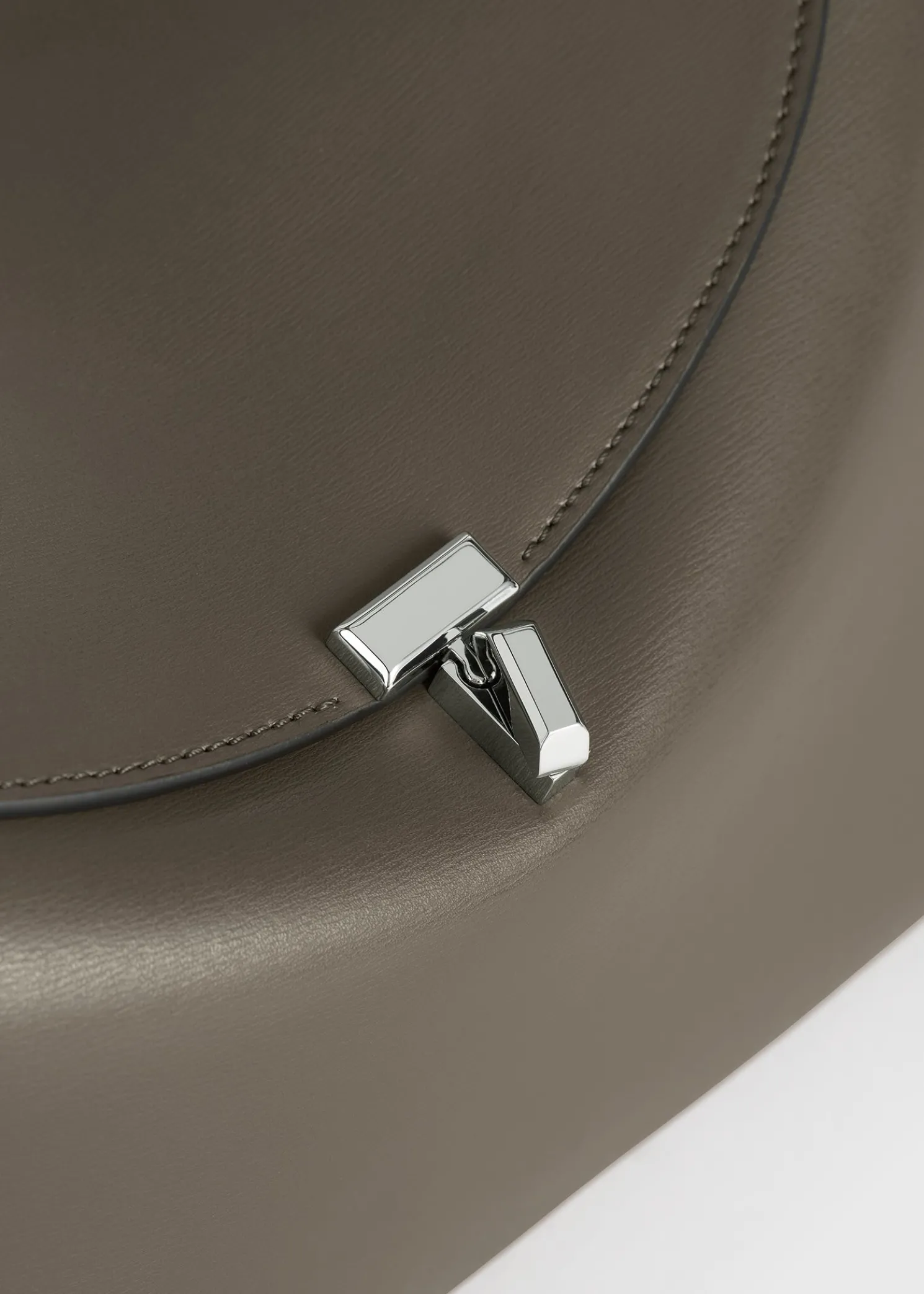 T-Lock leather top handle ash